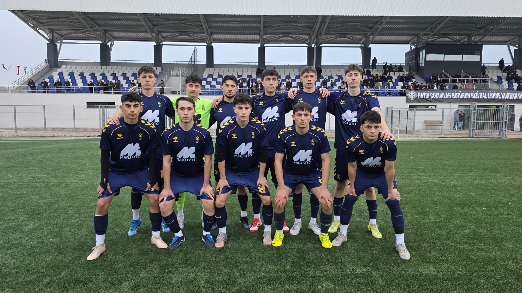 İhsaniyespor’dan Yarım Düzine Gol Play Off Umudu Sürüyor, Arslanbey Kan Kaybediyor-1