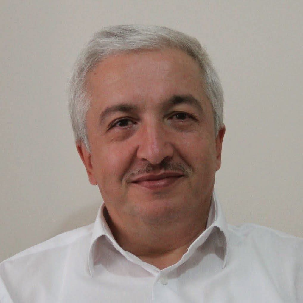 İlahiyatçı Prof. Dr. Mehmet Okuyan’ın Kayınpederi Hacı Ahmet Yeşilyurt Hayatını Kaybetti. 1