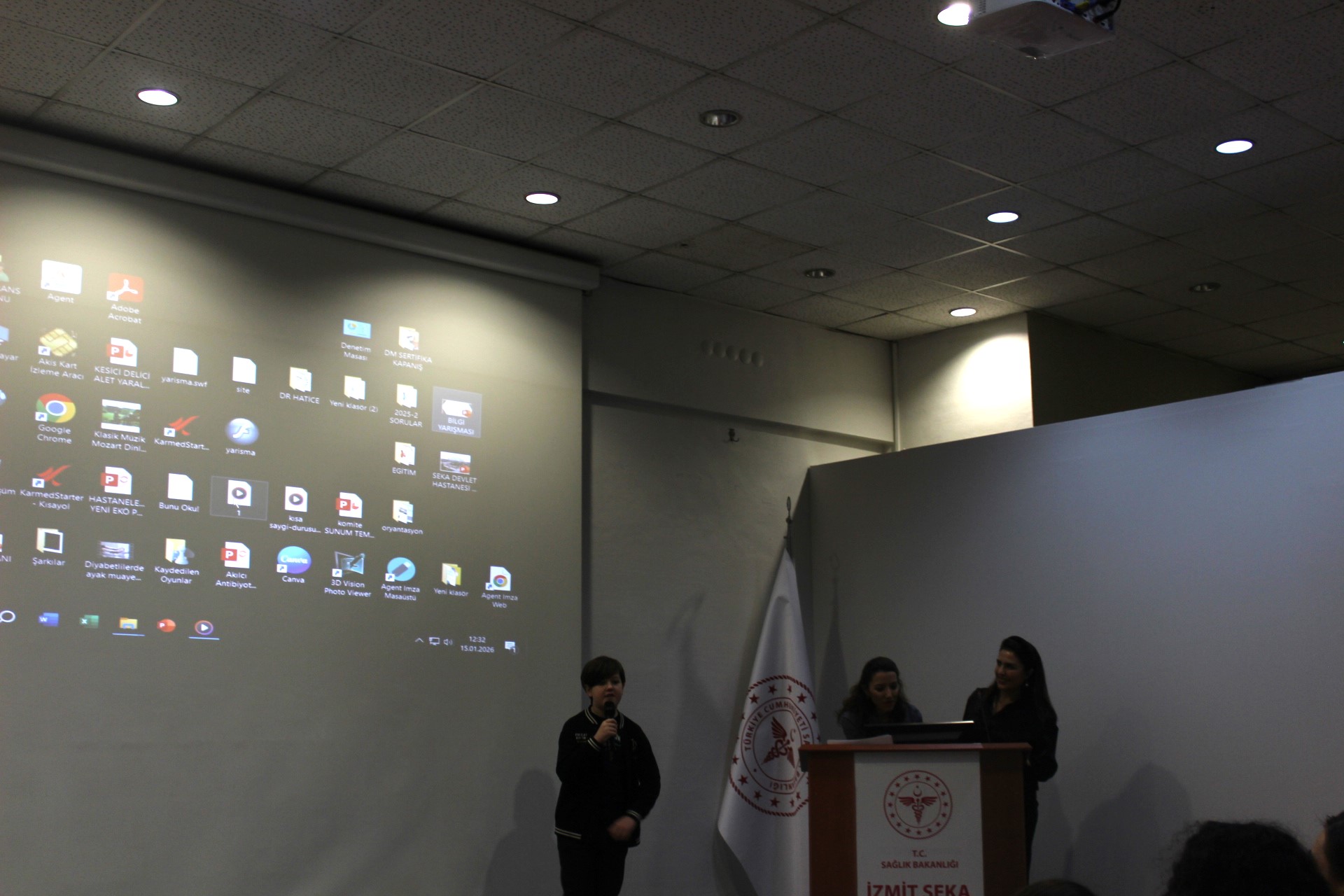 İzmit Seka Devlet Hastanesi’nde 80. Yıl Coşkusu Başladı (4)