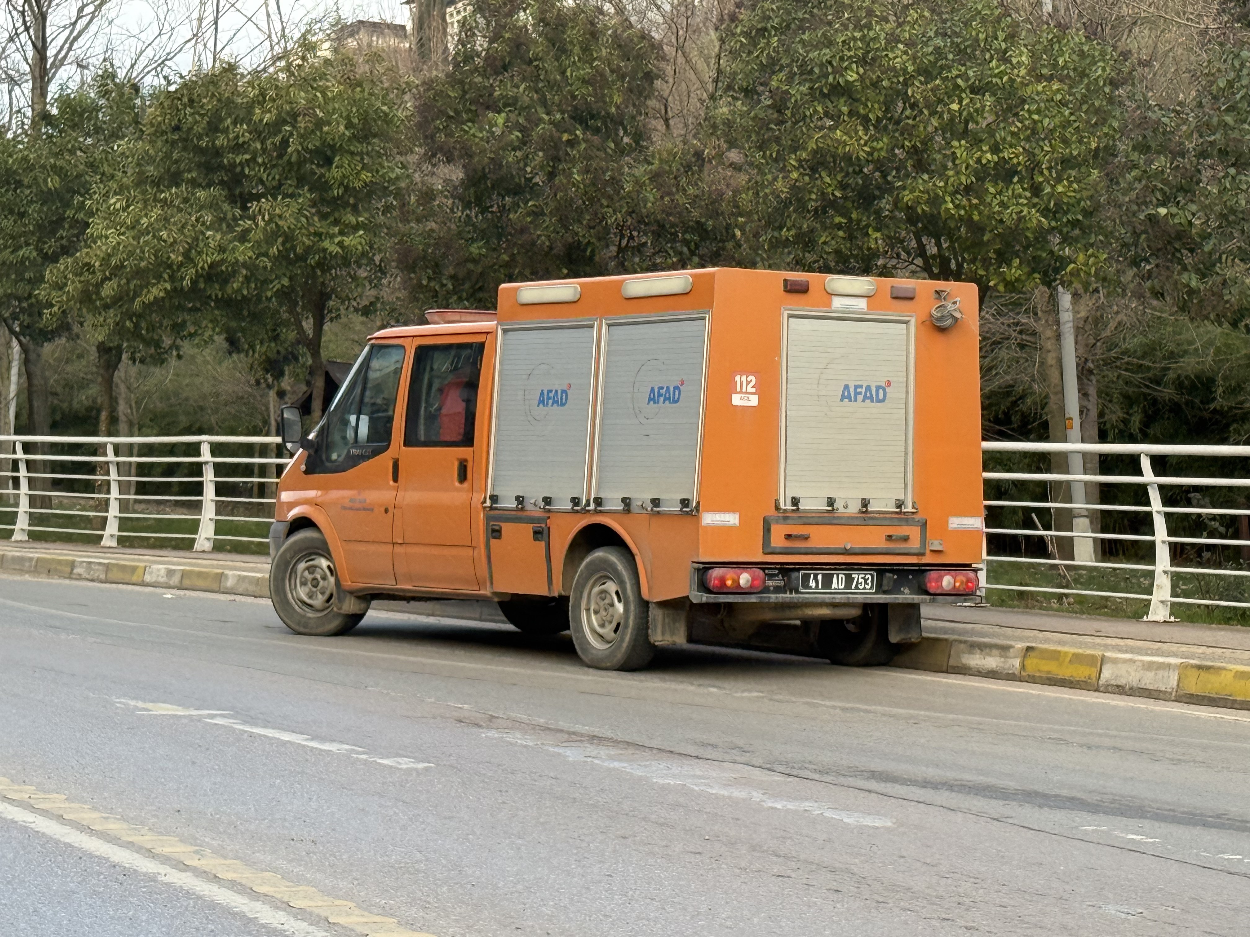 İzmit'te Bir Evde Zemin Kayması Paniği! Tahliye Edildi (6)