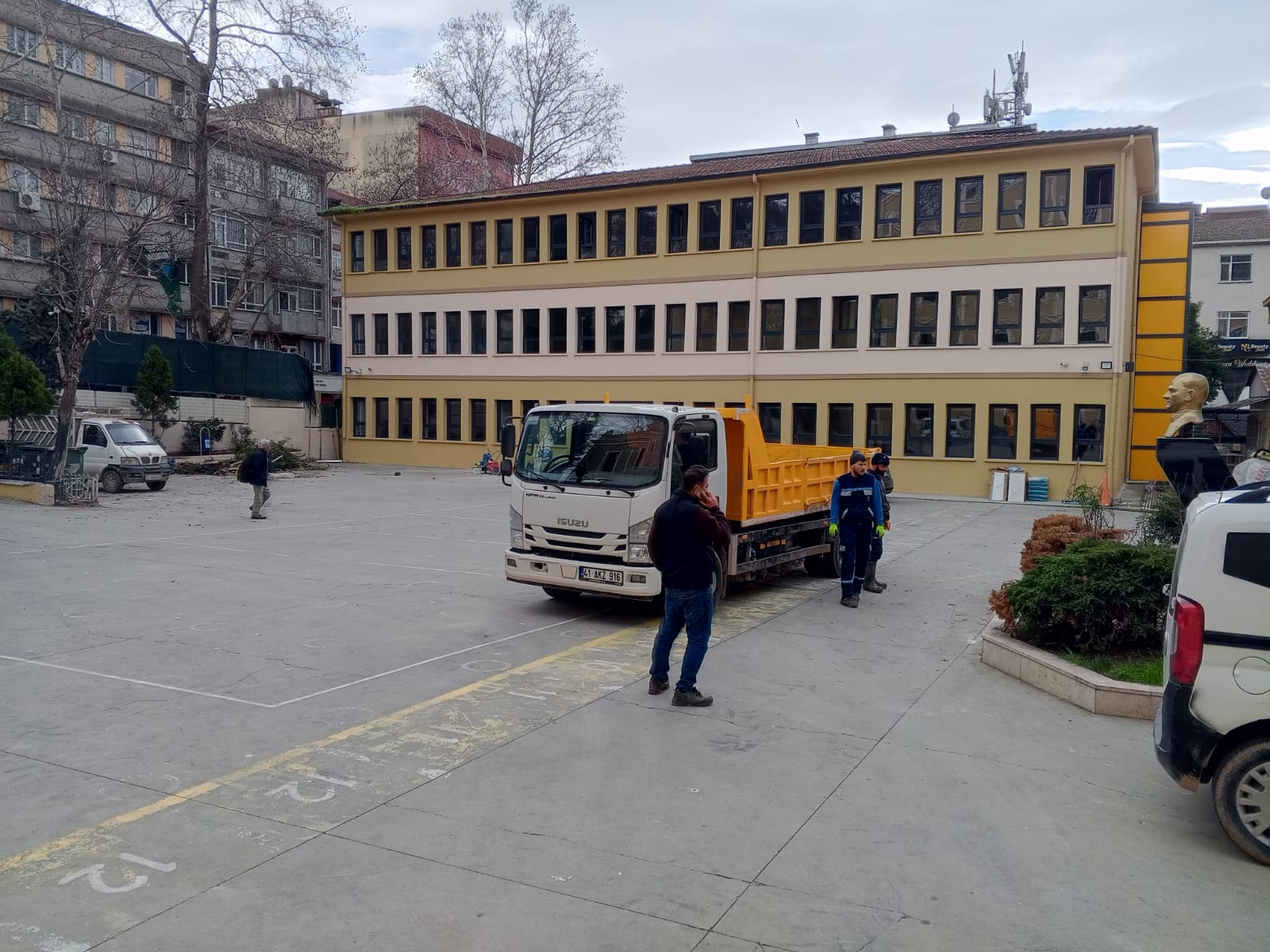 İzmit’te Hangi Okul Nereye Taşındı Kanuni Mtal – Namık Kemal – Gazi Lisesi 7