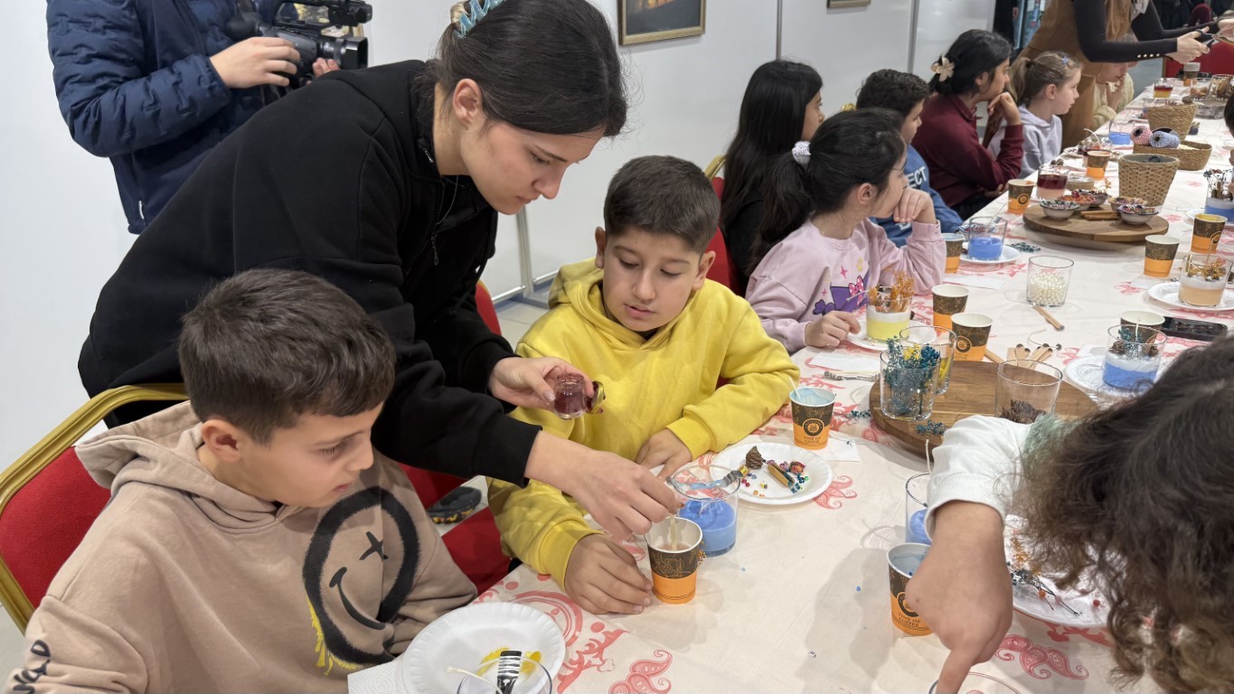 Kartepeli Çocuklar Yarıyıl Tatilinde Mum Atölyesinde Buluştu (1)