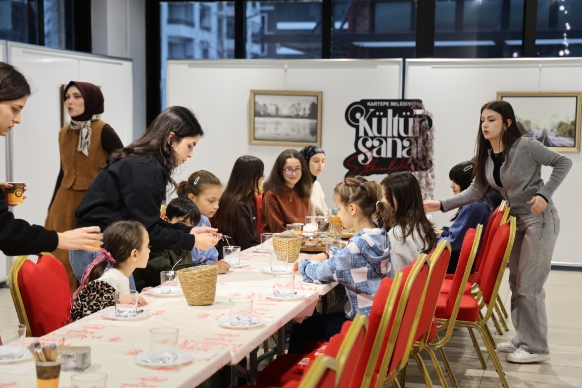Kartepeli Çocuklar Yarıyıl Tatilinde Mum Atölyesinde Buluştu (3)