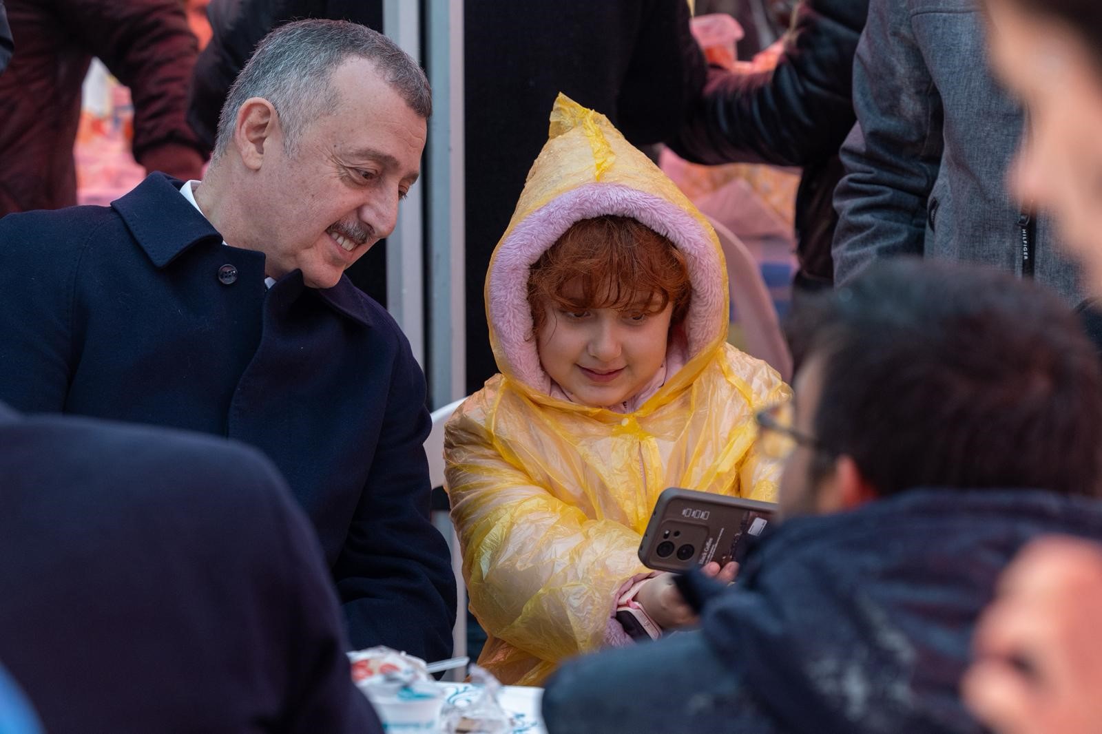 “Kaz Bayrami Bi̇zi̇ Bi̇r Arada Tutan Ruhun Adidir” (1)-1