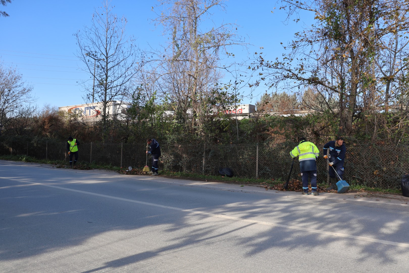 Kocaeli Büyükşehir'den Dip Bucak Temizlik (4) (Büyük)