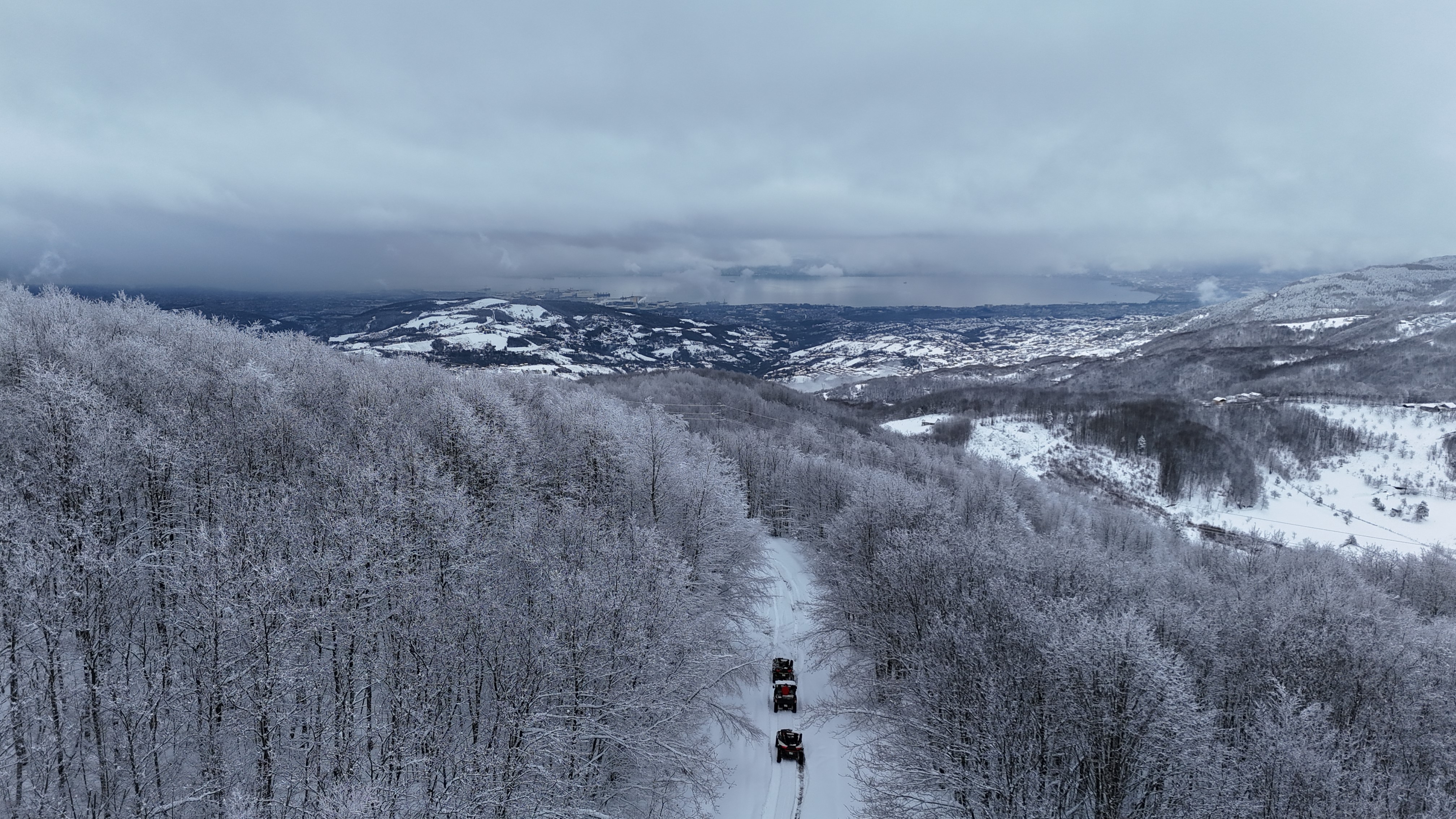Kocaeli'de Adrenalin Tutkunları Buraya! Macera Ve Kar Buluştu 02