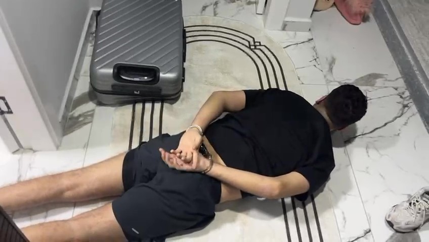 Kocaeli'de Dolandırıcı Çetesi Çökertildi! 3,5 Milyarlık Vurgun Yapmışlar 01