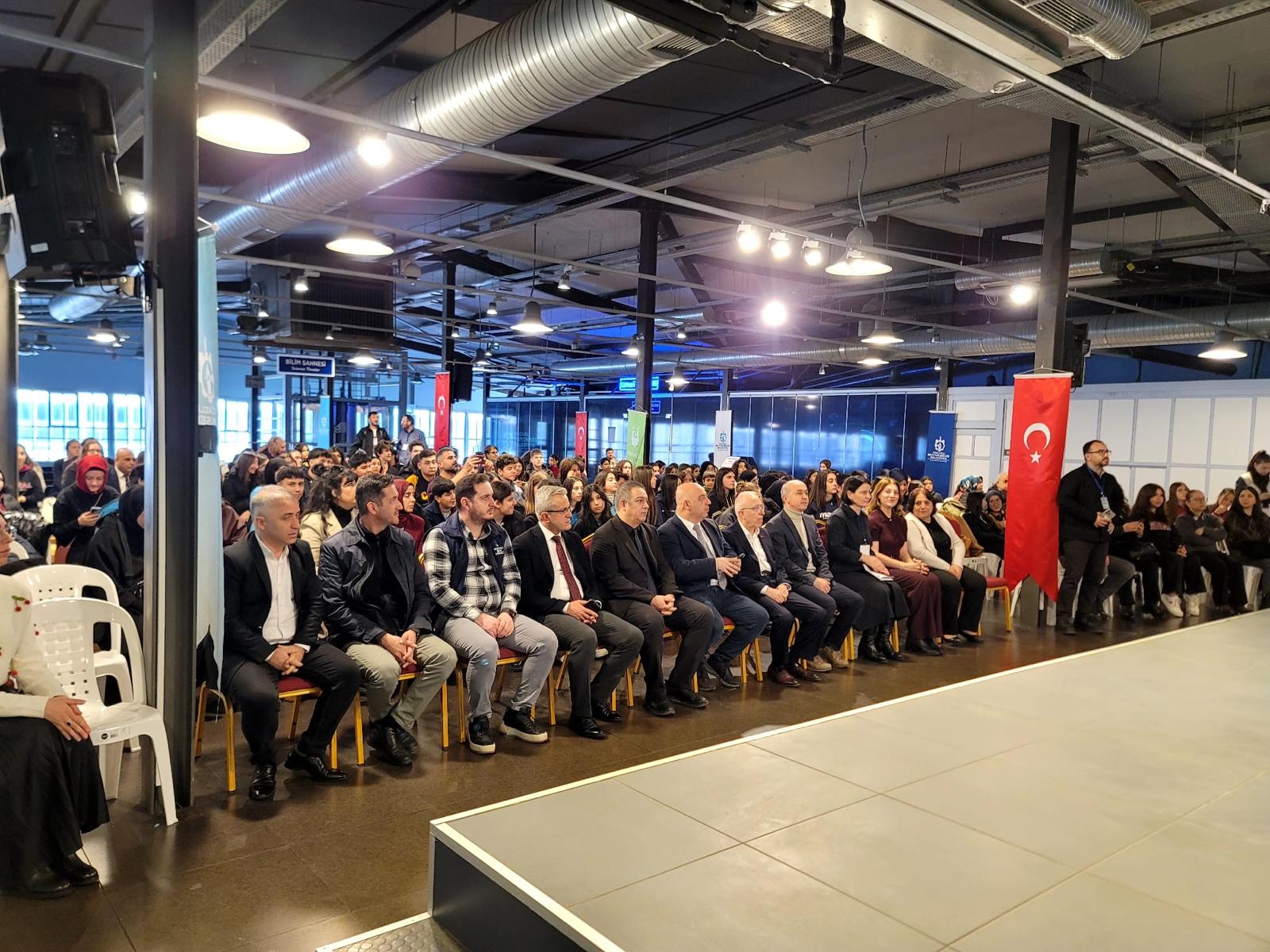 Kocaeli’de Enerji Verimliliği Haftası’na Özel Resim Yarışması Düzenlendi (3)