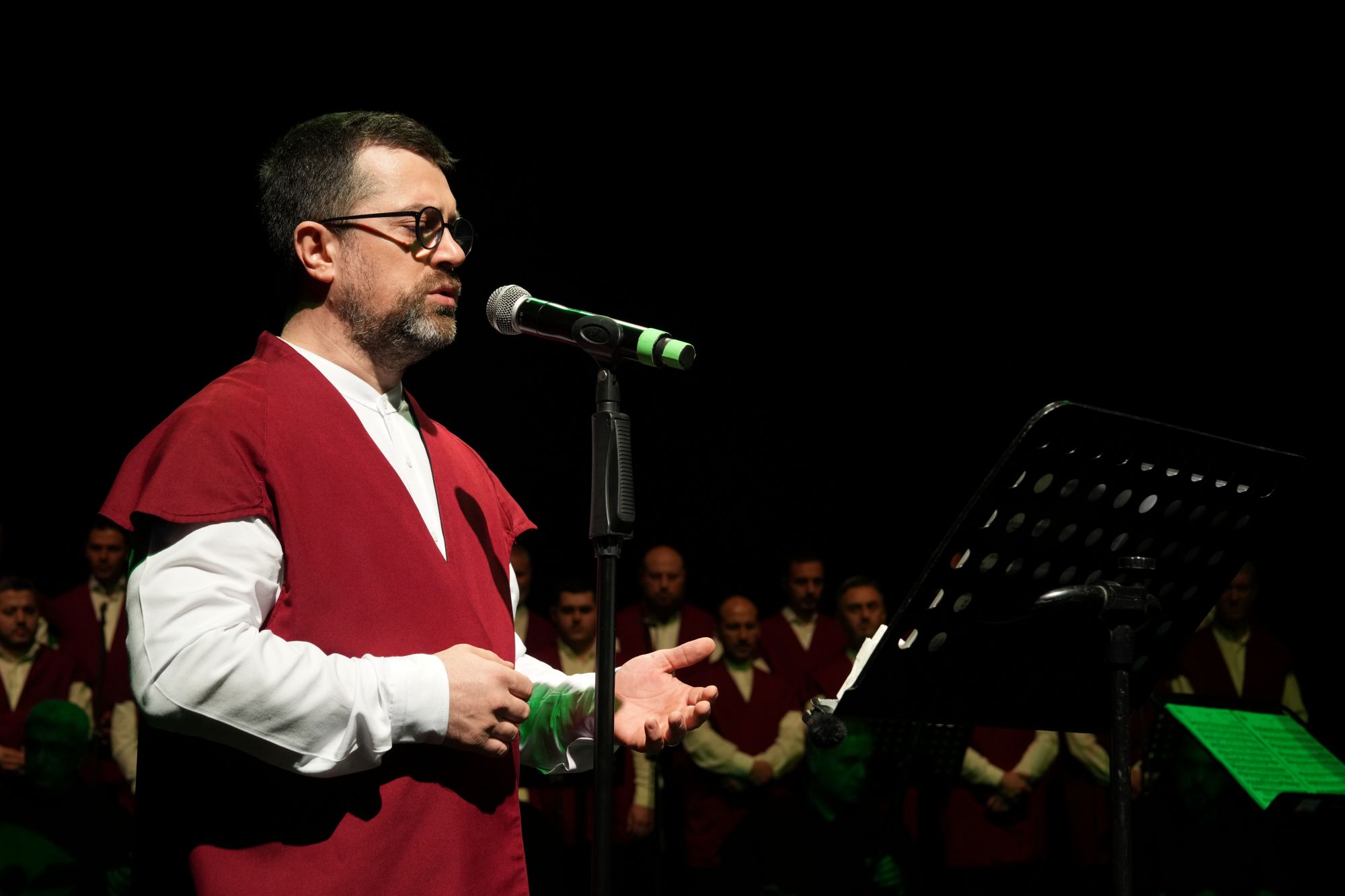 Kocaeli’de “Hicaz Dua Ve Solo İlahiler” Konseri Gönülleri Mest Etti (5)