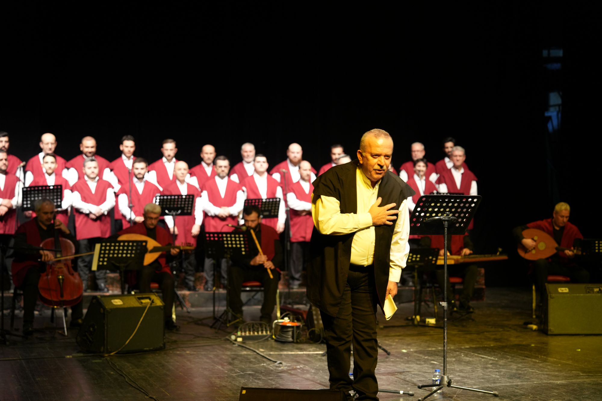 Kocaeli’de “Hicaz Dua Ve Solo İlahiler” Konseri Gönülleri Mest Etti1)