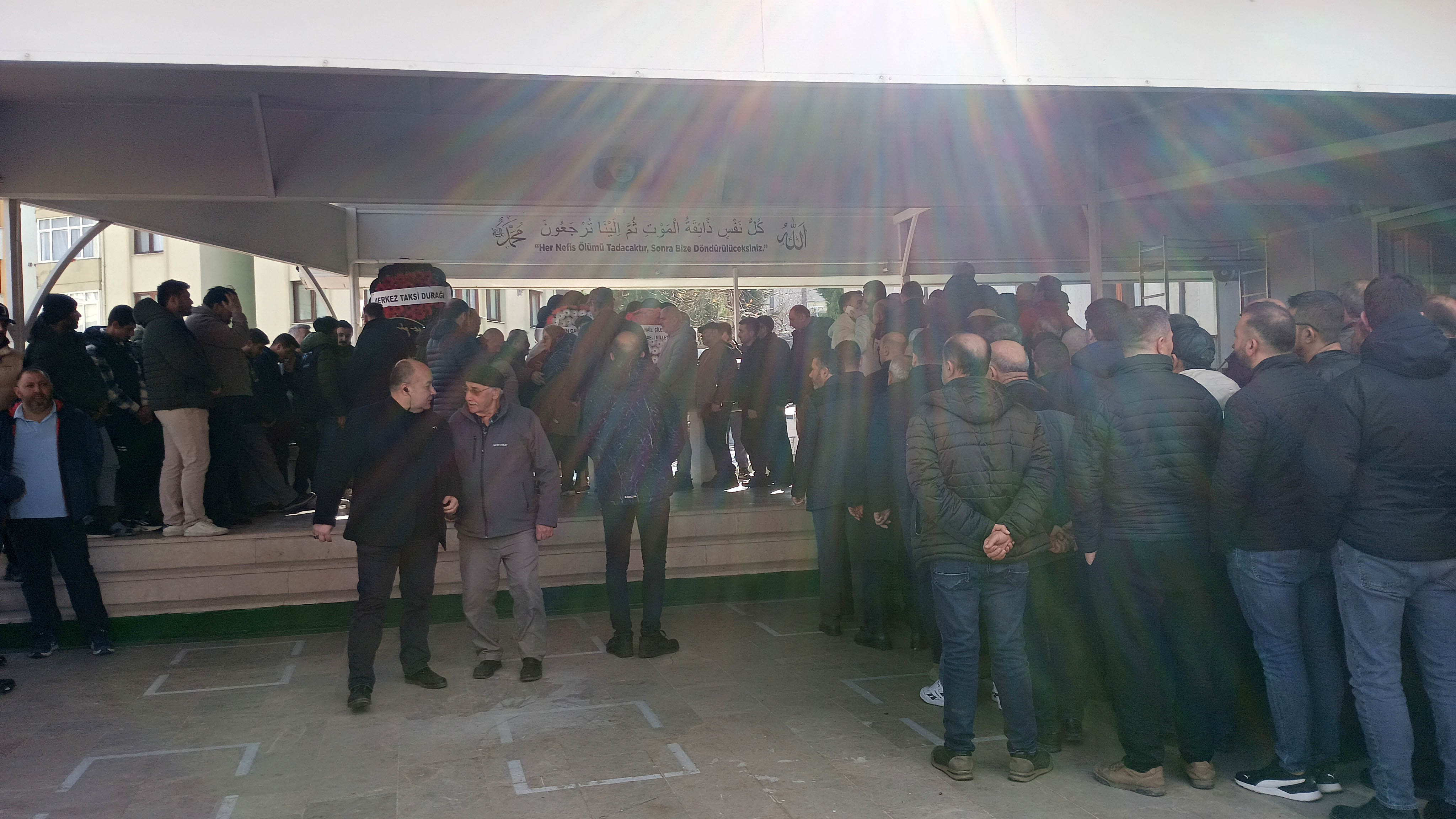 Kocaeli'de İş Kazasında Hayatını Kaybeden Atabey Esen Son Yolculuğuna Uğurlandı 03