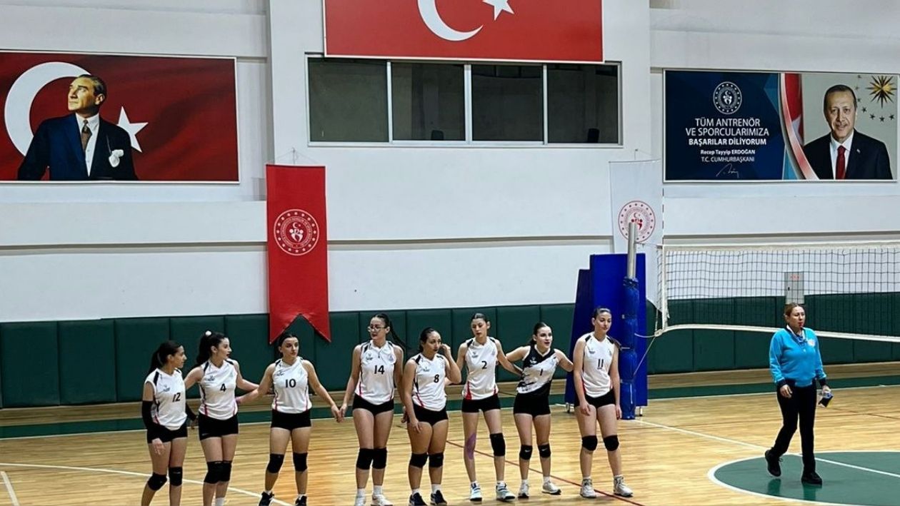 Körfez’de Voleybola İlgi Artıyor Yeni Spor Salonu Yolda
