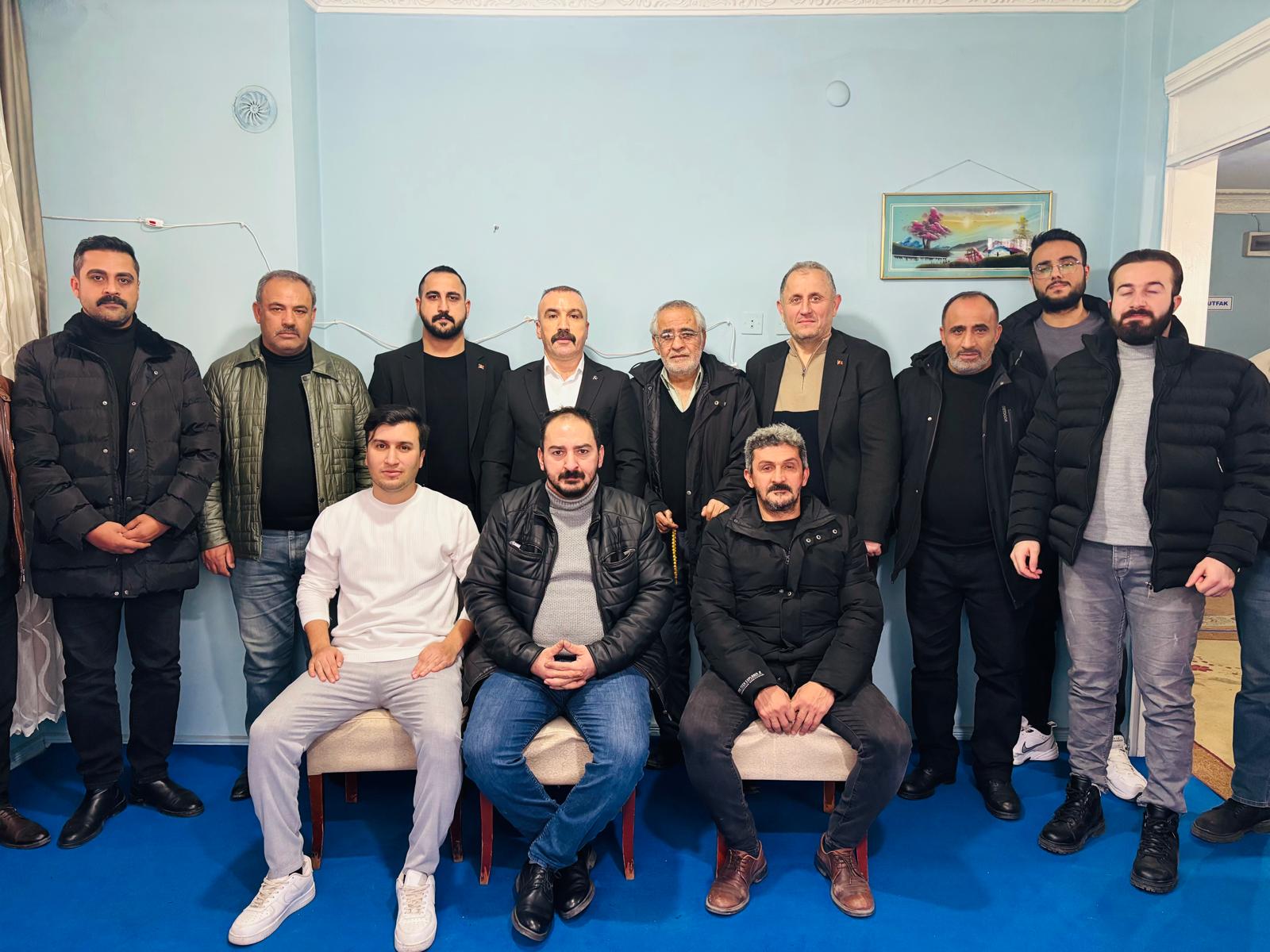 Mhp Dilovası İlçe Teşkilatı’ndan Tuzluca Köyü Derneği’ne Ziyaret (2)