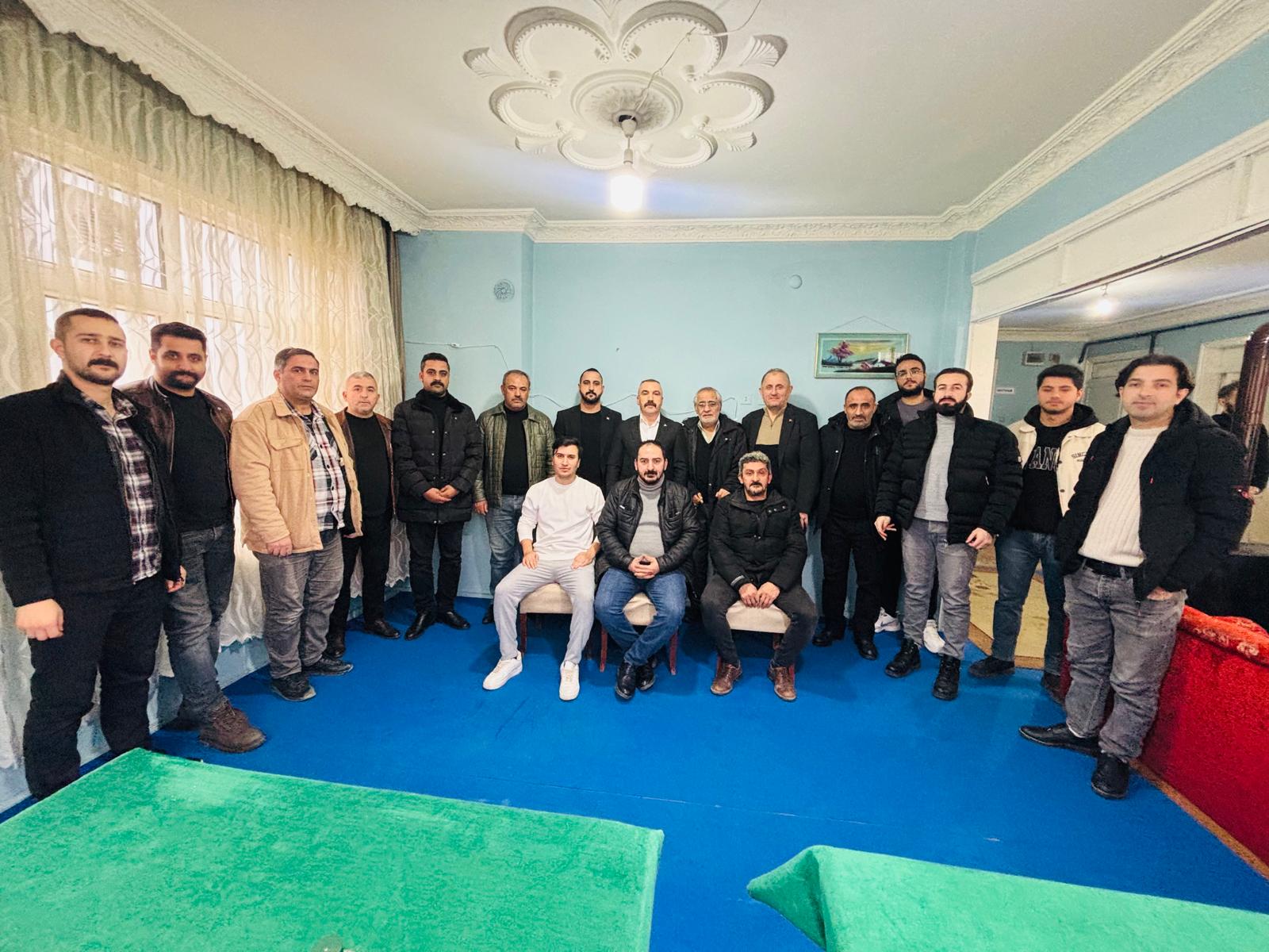 Mhp Dilovası İlçe Teşkilatı’ndan Tuzluca Köyü Derneği’ne Ziyaret (3)