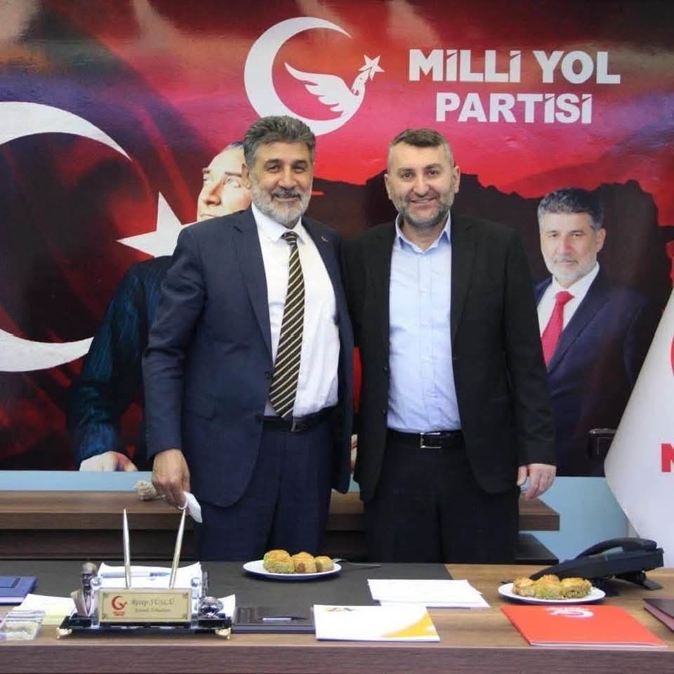 Milli Yol Partisi'nden Bayrak Provokasyonuna Tepki “Bu Millet Diz Çökmez”
