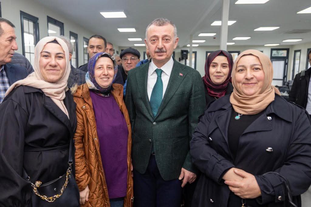 Ordulularla Buluşan Başkan Büyükakın Chp'li Belediyelere Yüklendi!5