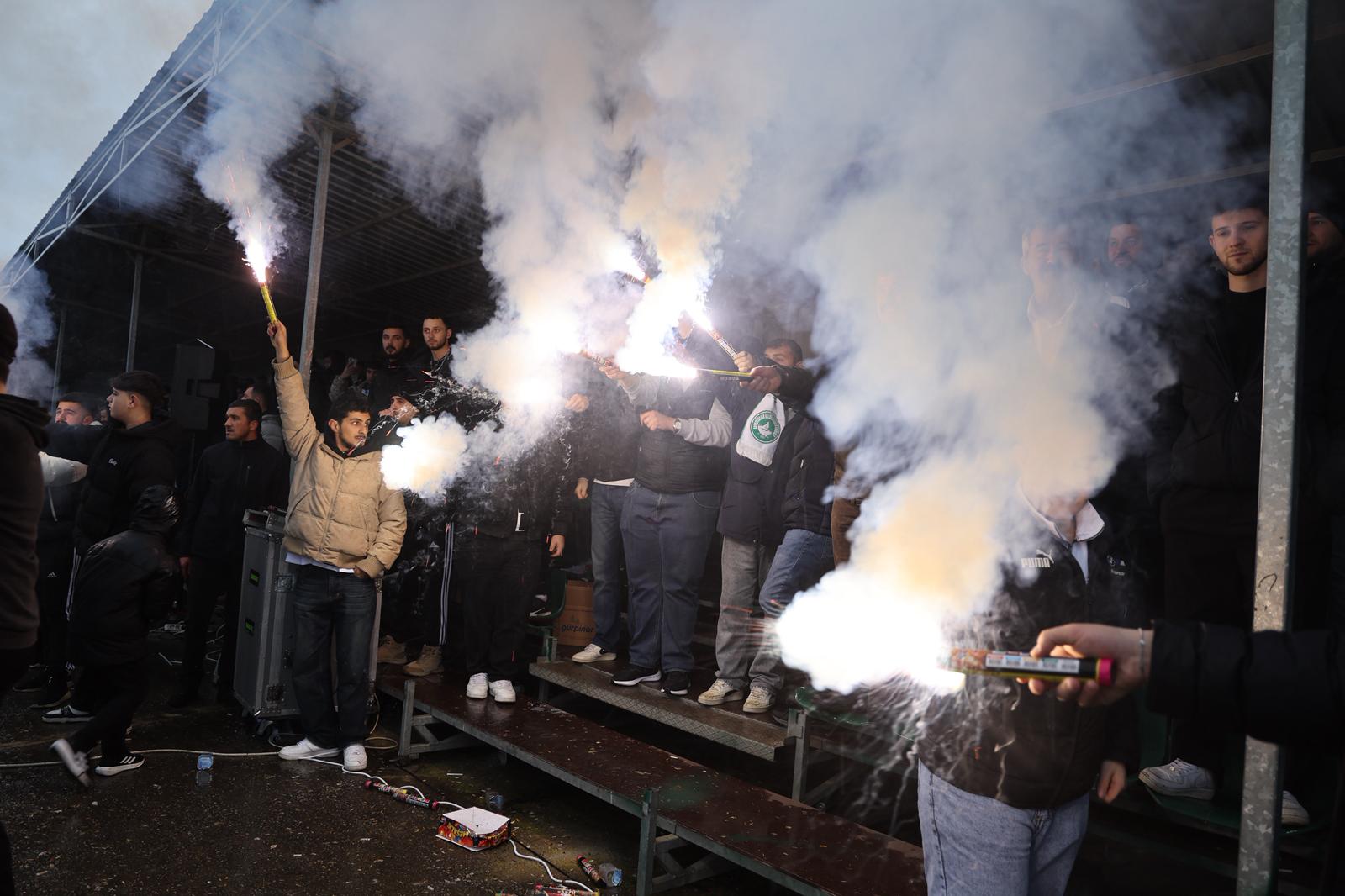 Şampiyon Kandıra Gençlerbirliği Kupasını Aldı (1)-1