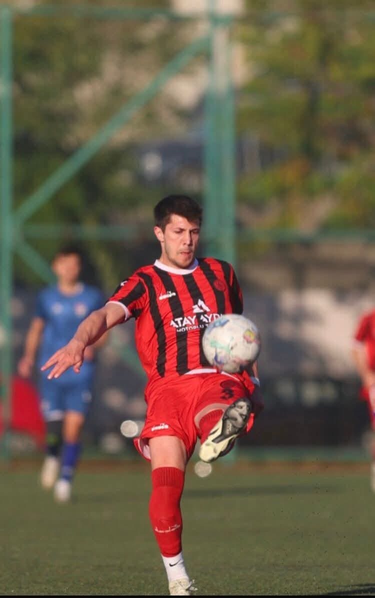 Şampi̇yonluk Adaylarina Transfer Oldu (1)-1