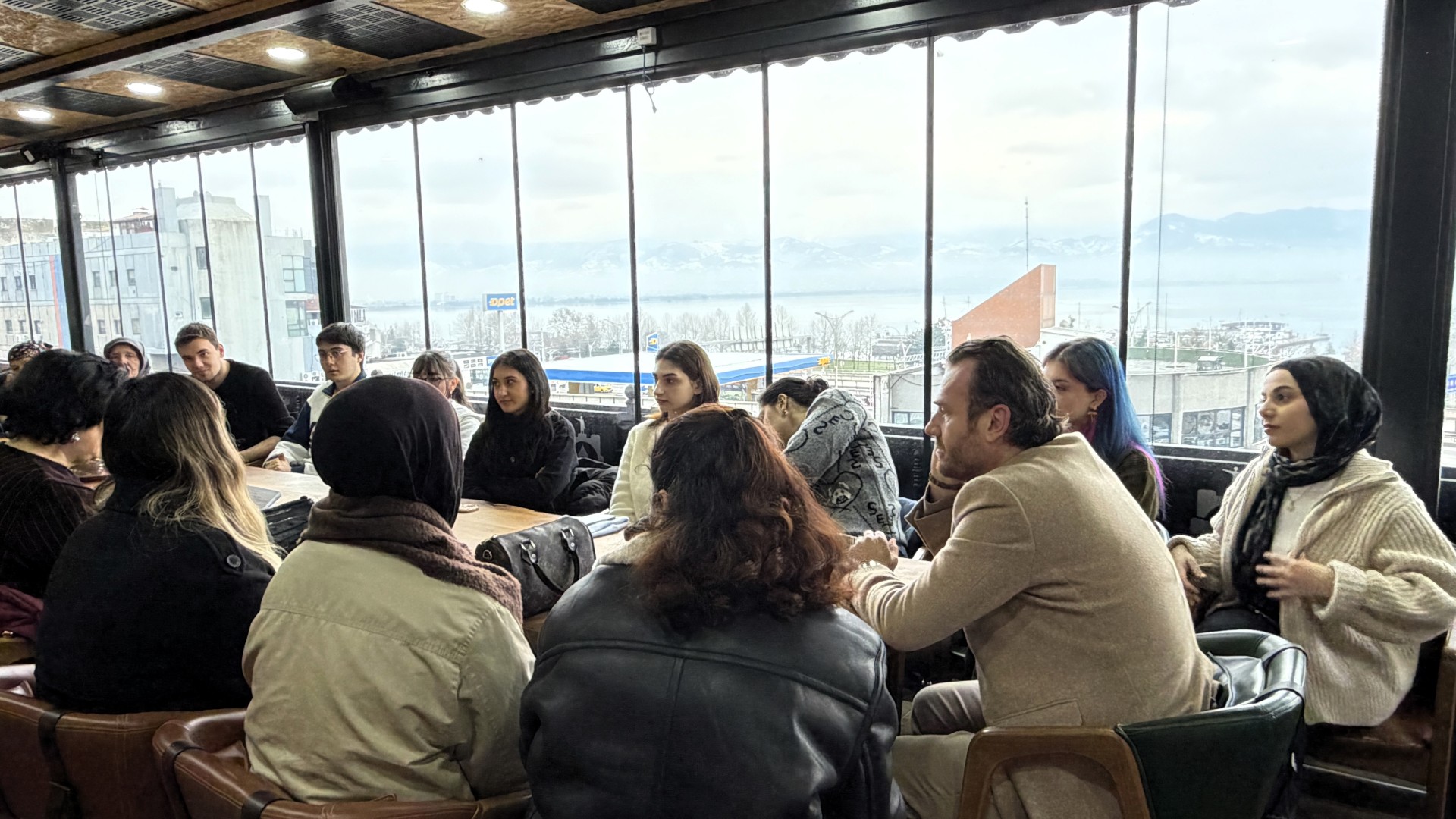 Saygınlar, Üniversite Öğrencileri Ile Buluştu (1)