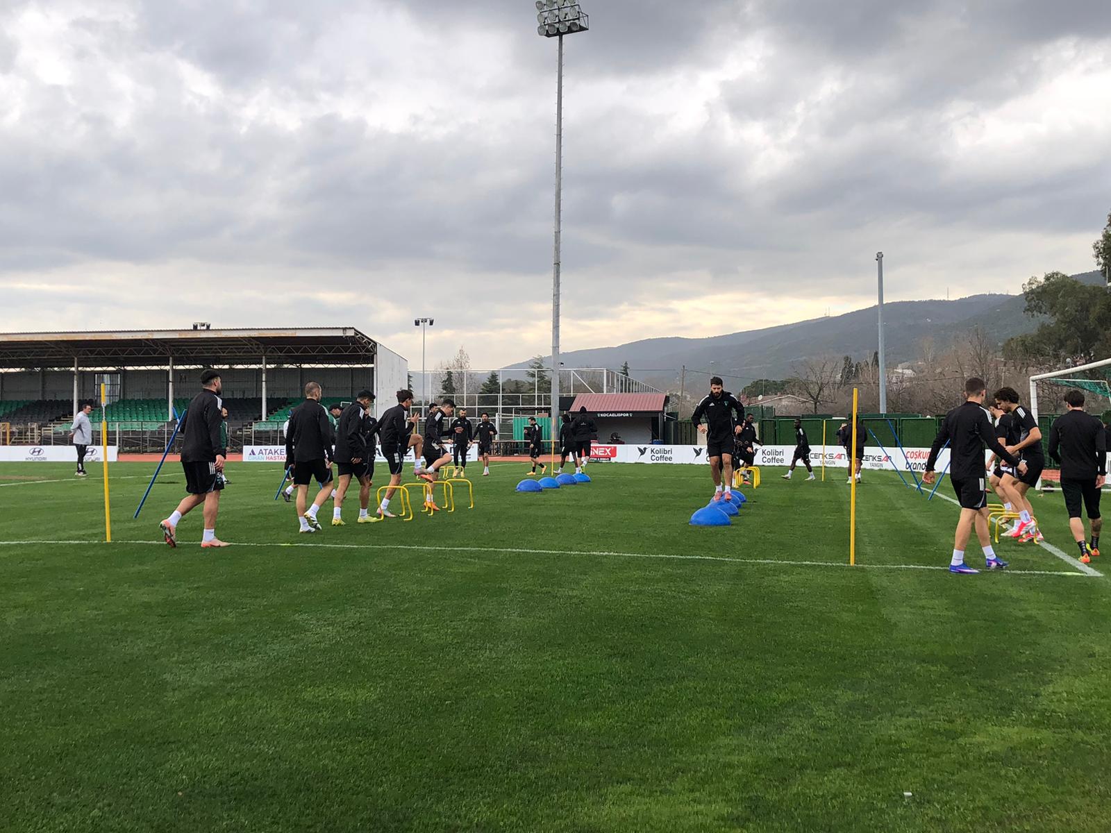 Selçuk İnan “Fenerbahçe Maçi Bi̇zi̇m İçi̇n Bayram Havasinda” (1)-1