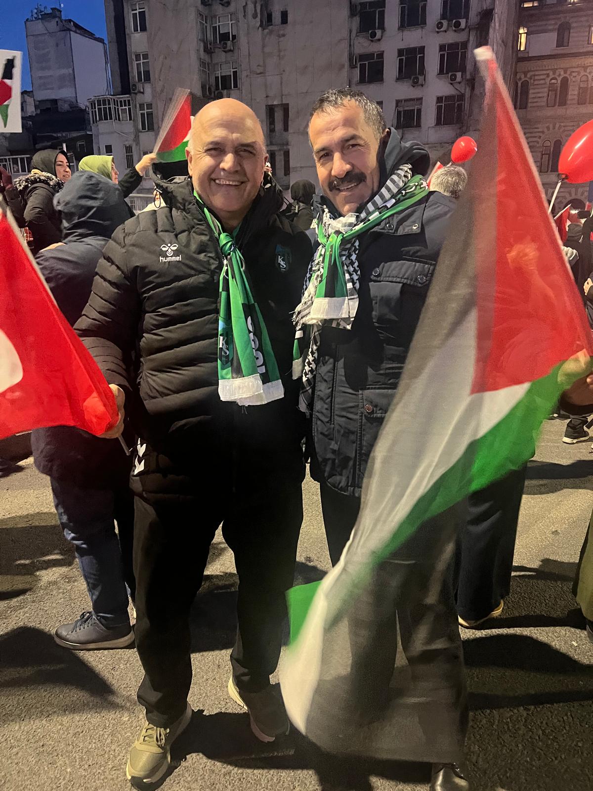 “Sinmıyoruz, Susmuyoruz” Mitinginde Kocaelispor Da Sahadaydı (2)