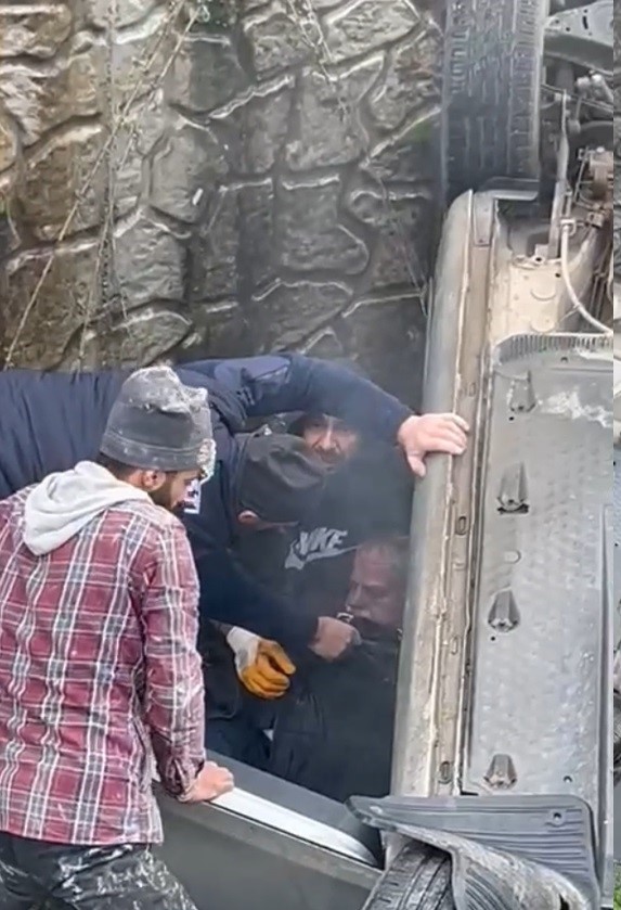 Su Kanalına Uçtu! (5)