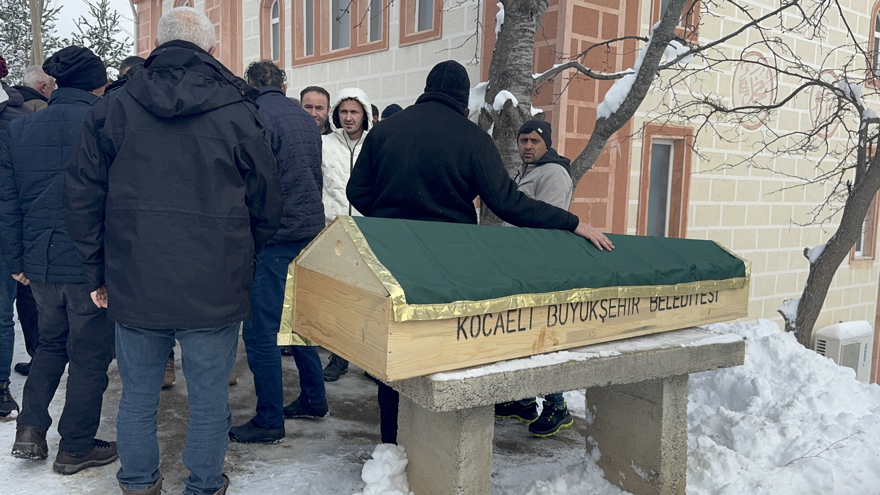 Torununun Cenazesine Gitmek İçin Kocaeli'den Yola Çıkan Dede Hayatını Kaybetti (4)