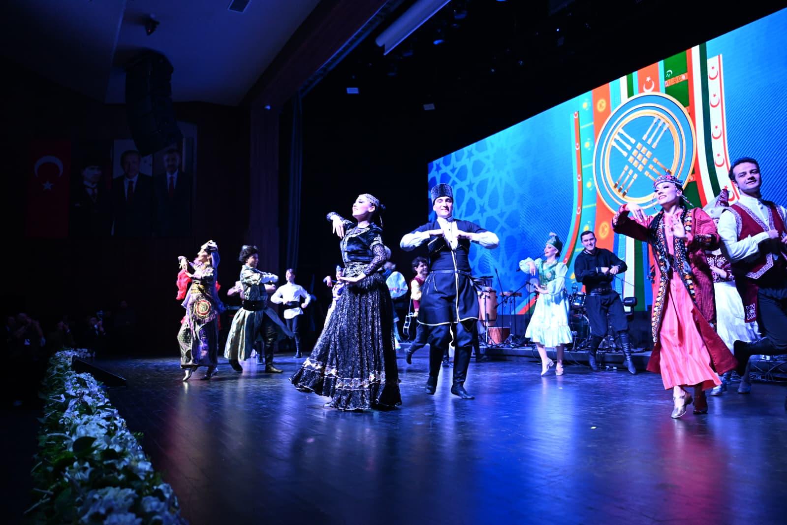 Türk Dünyası Kocaeli’de Buluştu “Ortak Miras Tek Yürek” Mesajı Verildi (3)