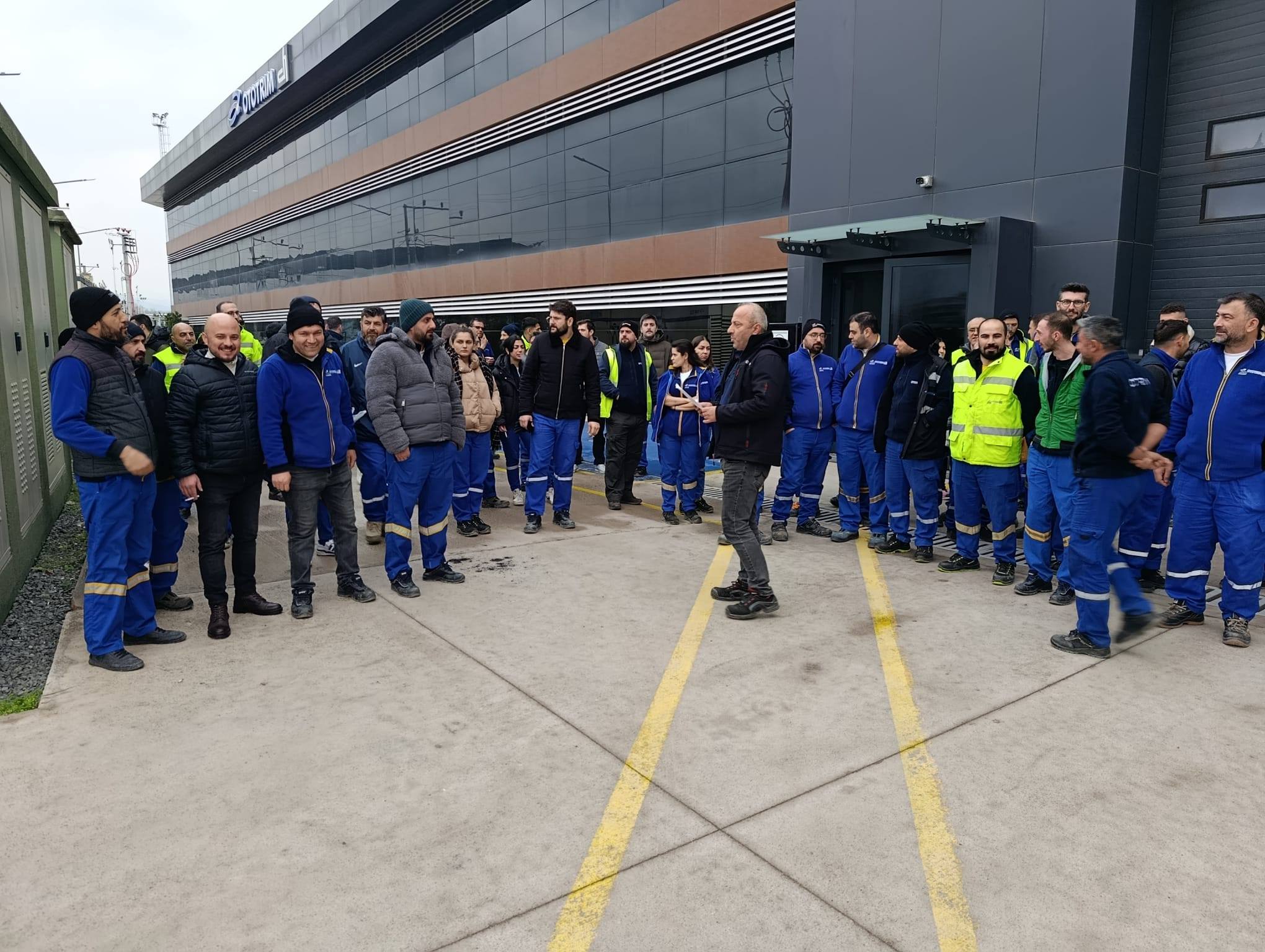 Türk Metal Gölcük’ten Mess Uyuşmazlığına Karşı Güçlü Mesaj (16)