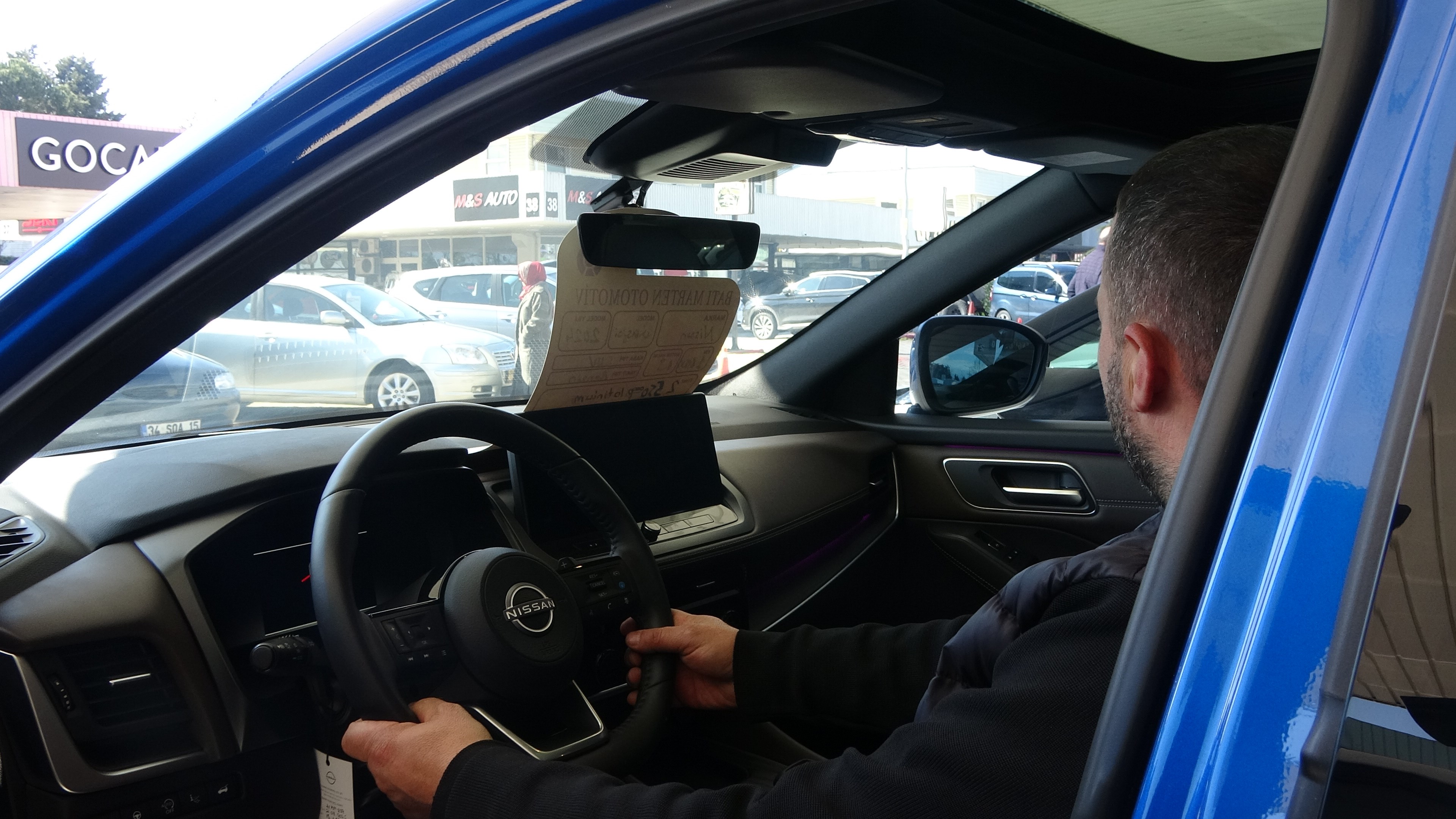 2025 Sifir Araç Satiş Rekoru İki̇nci̇ Eli̇ Vurdu 05-4