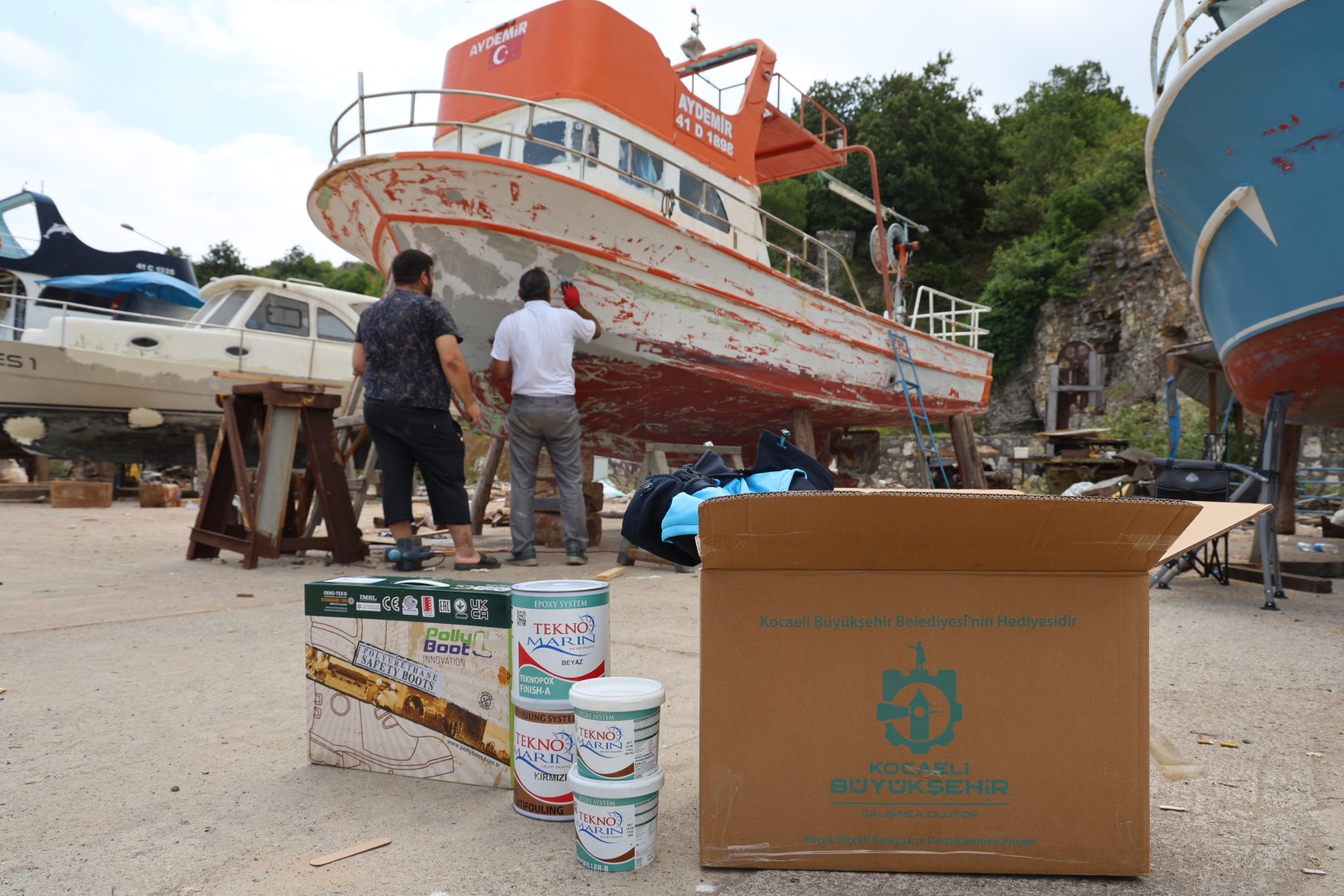 Büyükşehirden Kocaelili Balıkçılara Destek! 2