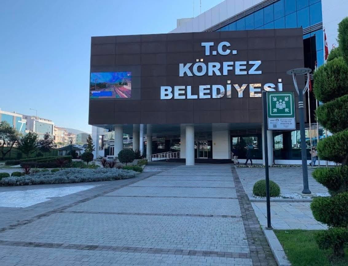 Chp Körfez Beledi̇ye Başkan Adayi Tayfun Balikçi “Körfez’de Siradan Vatandaş Olmak…” (1)-1