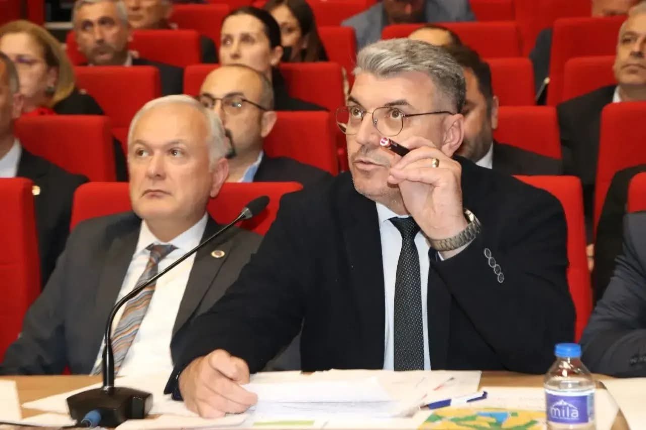 Chp’den Büyükşehi̇r Mecli̇si̇’nde Peş Peşe Şerhler 3