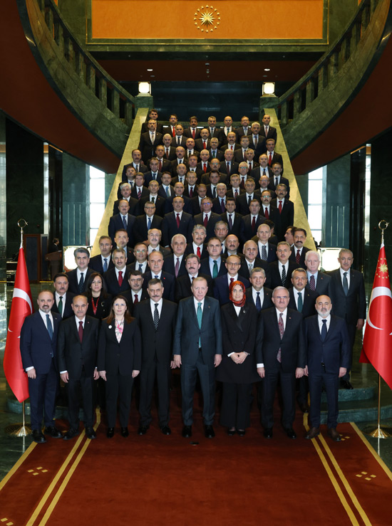 Cumhurbaşkani Erdoğan’dan Deri̇nce Kaymakami Demi̇relli̇’ye Önemli̇ Ödül (16)