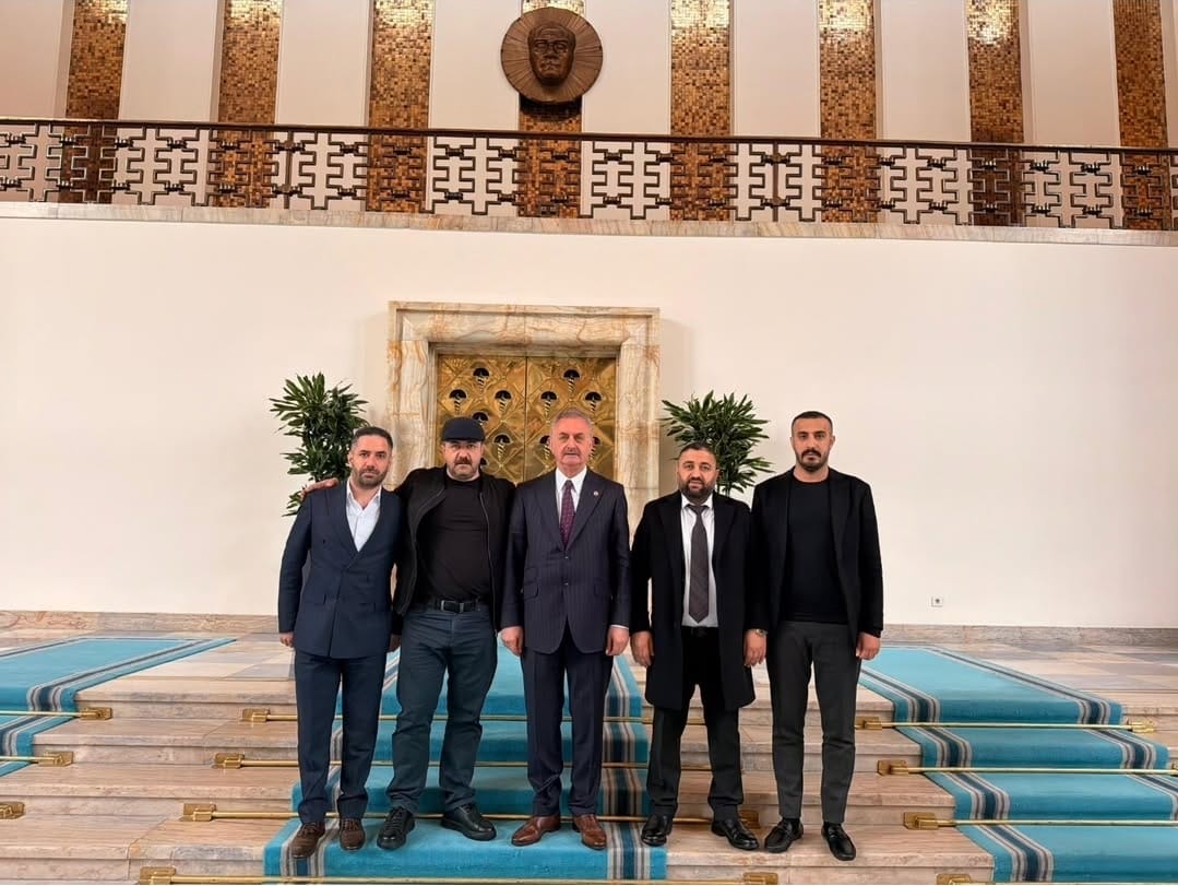 Darica 1934 Gençlerbi̇rli̇ği̇’nden Nai̇l Çi̇ler’e Zi̇yaret (1)-1