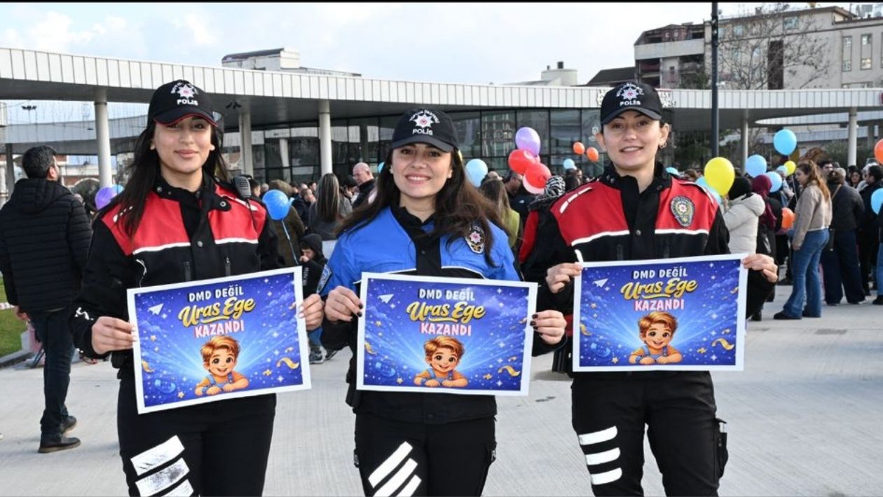 Dmd Hastası 3 Yaşındaki Uras Ege Tekin’in Tedavisi Için Düzenlenen Yardım Kampanyasında Hedefe Ulaşıldı; Kocaeli Emniyeti Çocuklar Için Umut Oldu (2)