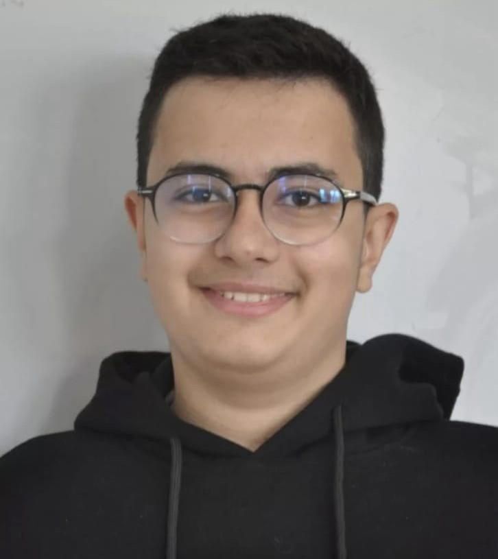 Evlat Acisina Dayanamadi Mezar Başinda Fenalaşan Anne Öldü (1)