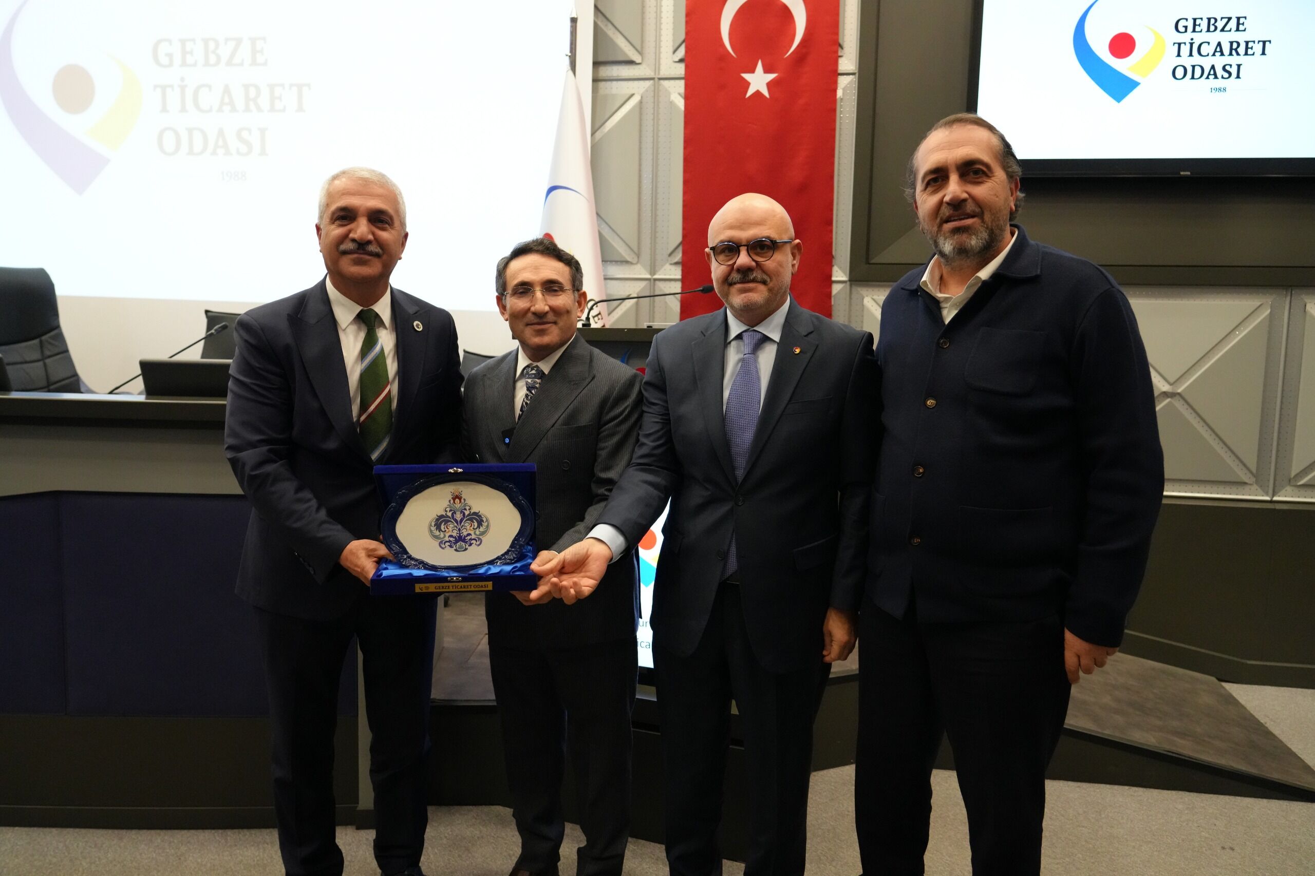 Gebze Ticaret Odası Şubat Ayı Meclis Toplantısında Deprem Gerçeği, 10,4 Milyar Dolarlık Ihracat Başarısı Ve Uluslararası Temaslar Ele Alındı. Başkan Abdurrahman Aslantaş, Ekonomik Dayanıklılık Ve Toplumsal Birlik Me (3)