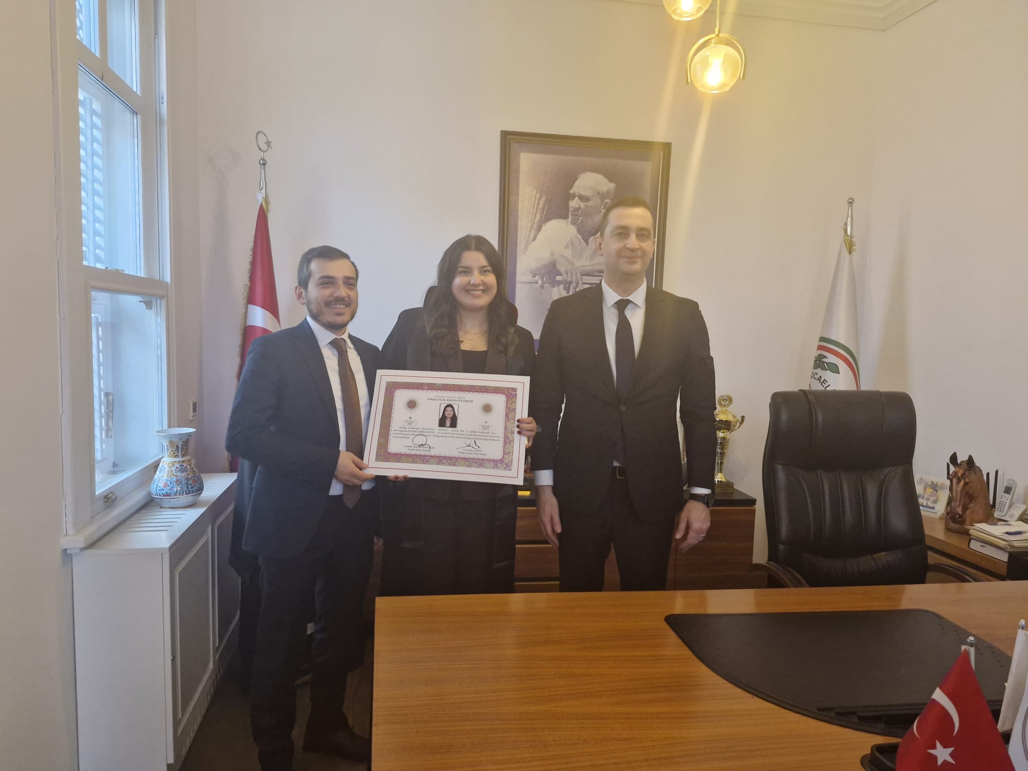 Genç Avukat Fatima Aybi̇ke Çeti̇n Mesleğe İlk Adimini Atti (14)