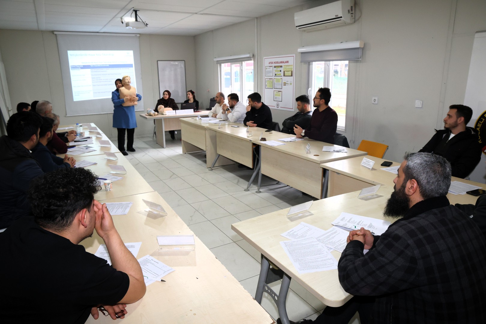 Hayat Kurtarmanın Yolu Bu Eğitimden Geçiyor (8)