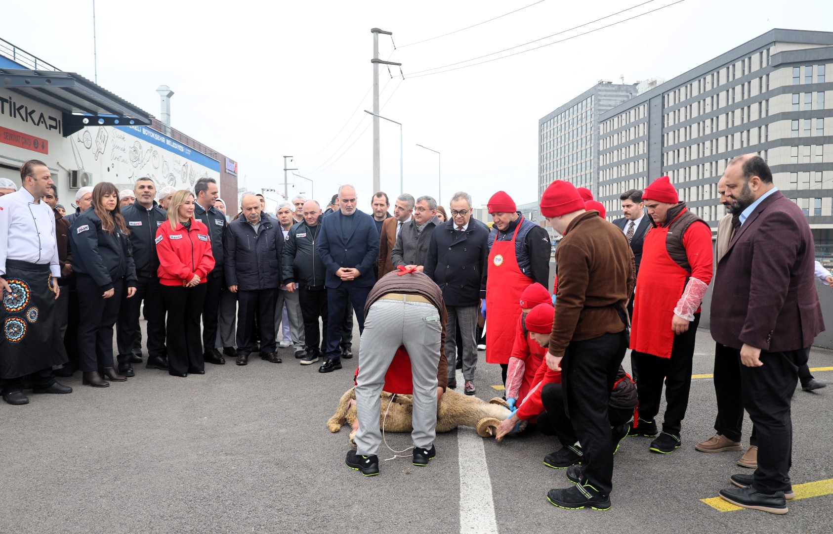 Hızır 41, 1 Yaşında Milyonlara Ulaştı (1)