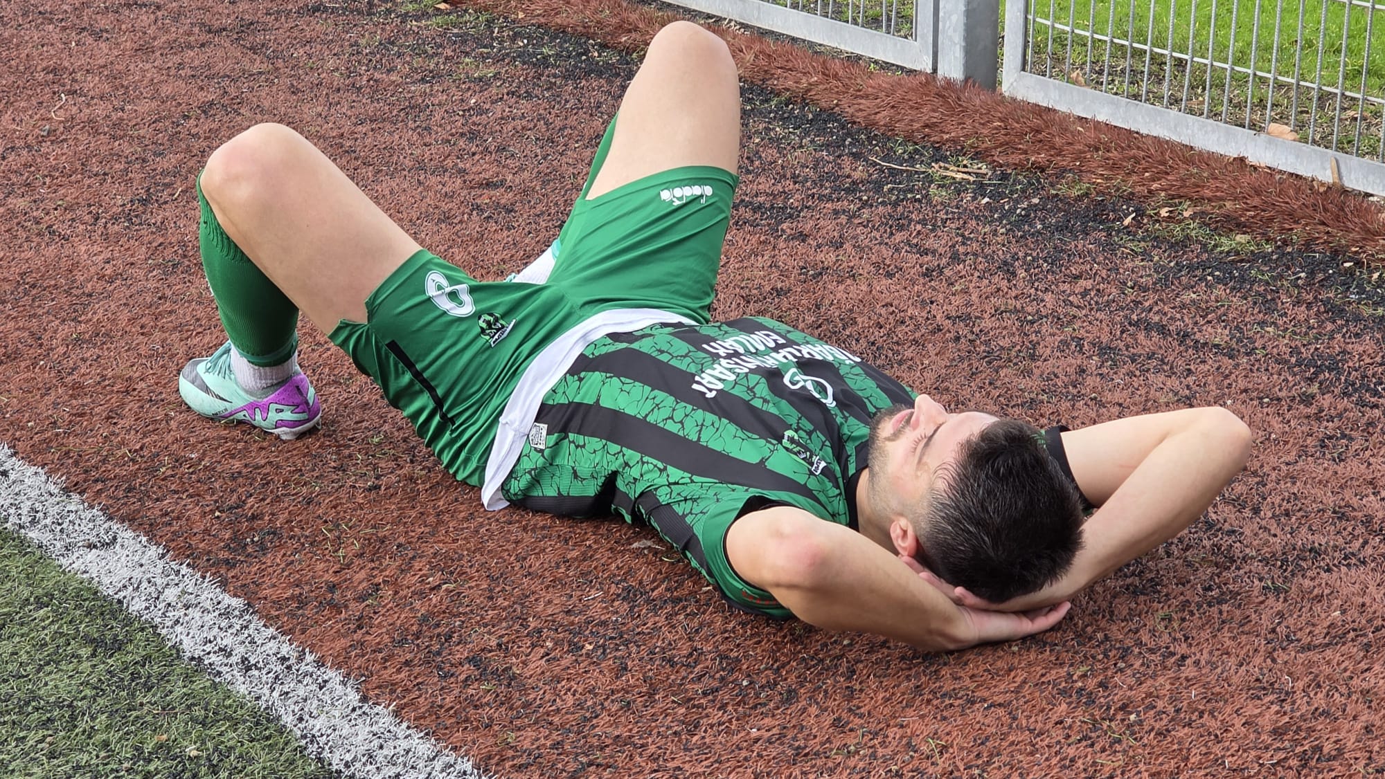 Hüzün Ve Umut Bi̇r Arada