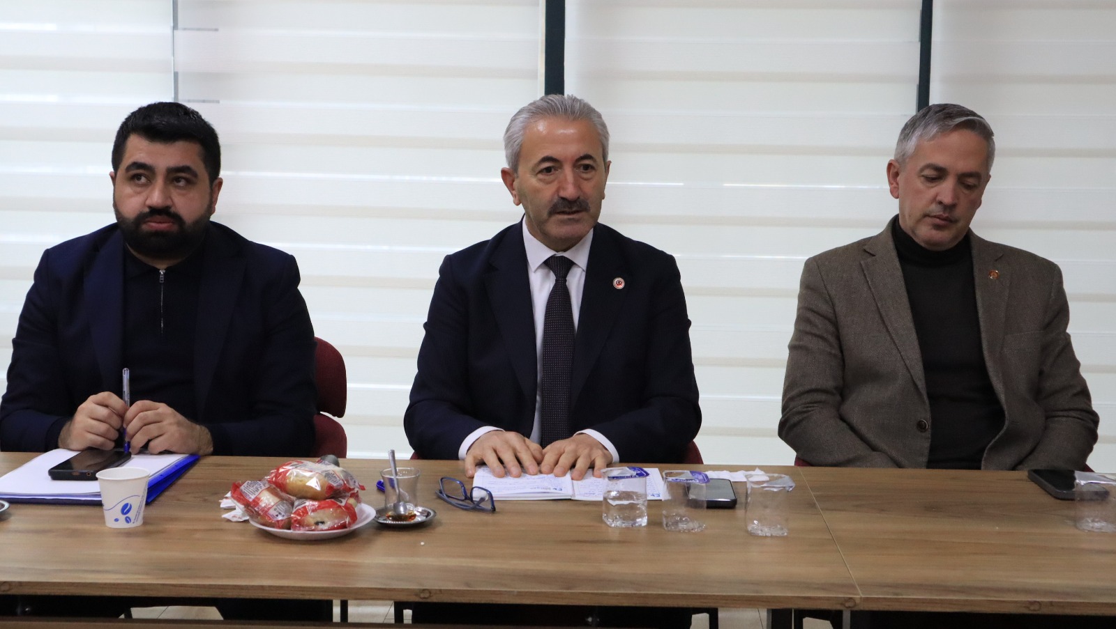 İzmi̇t Beledi̇yesi̇ Beki̇rpaşa Muhtarlariyla Buluştu 1