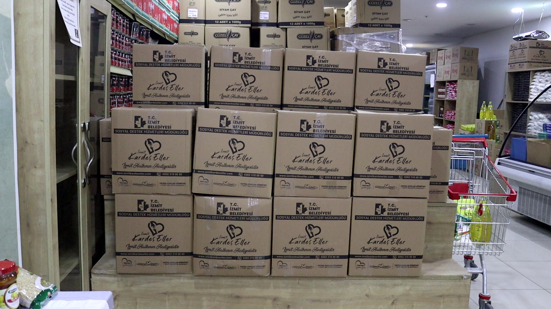 İzmi̇t Beledi̇yesi̇ Ramazan Koli̇si̇ Ve Bağiş Çağrisi Başladi 1