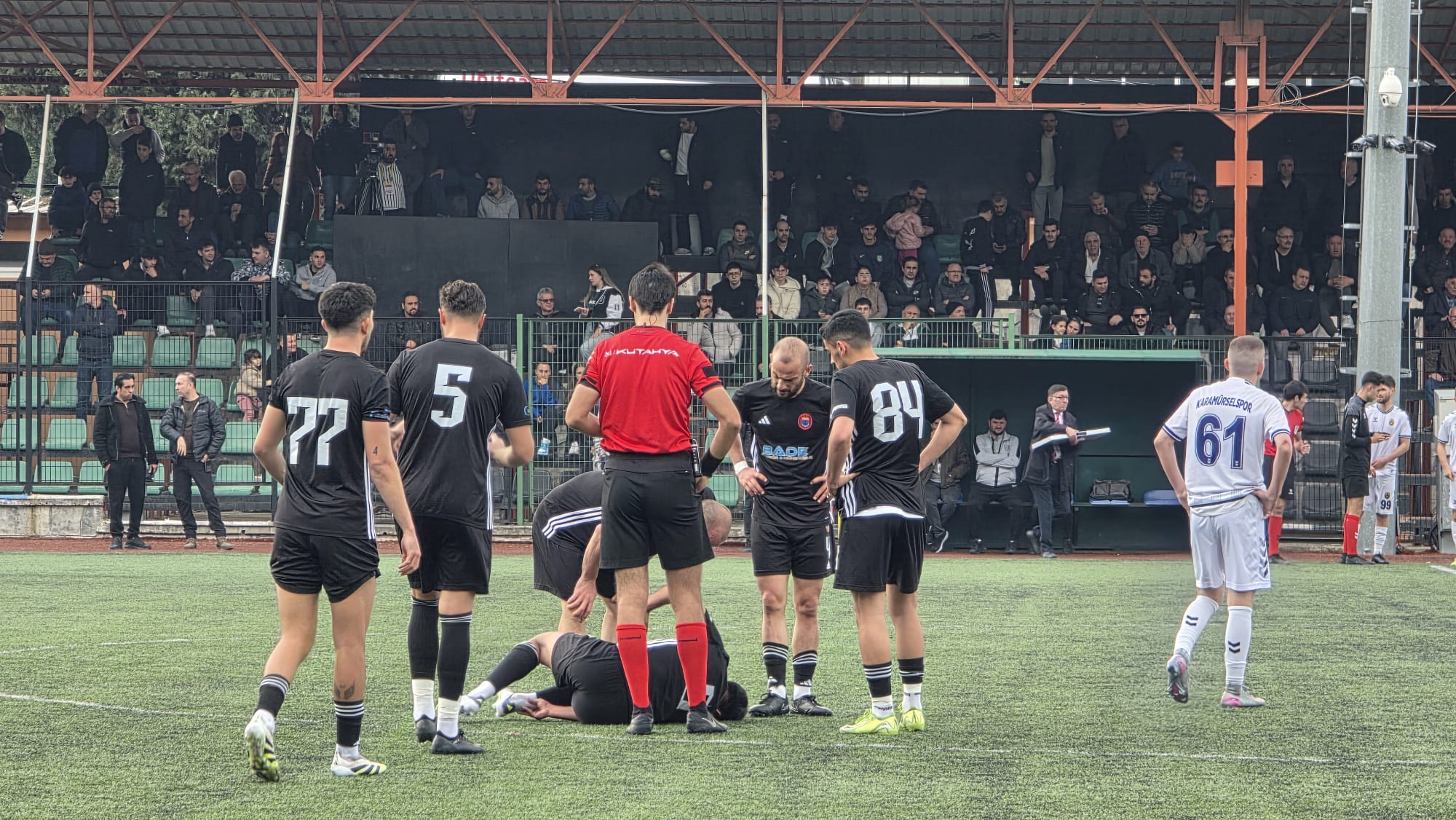 Karamürselspor’dan Müthi̇ş Geri̇ Dönüş (1)-1