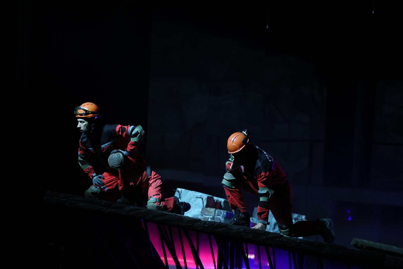 Kocaeli̇ Büyükşehi̇r Şehi̇r Ti̇yatrolari “Si̇nan” İle İstanbul’da Ayakta Alkişlandi (4)