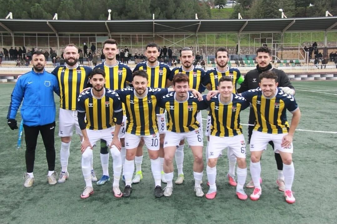 Kocaeli Süper Amatör Play Off Mücadelesinde Ilk Haftayı Puansız Kapatan Ereğlispor, Kendi Sahasında Ağırladığı Derincespor Aş'yi 2 Mağlup Ederek Moral Buldu (2)