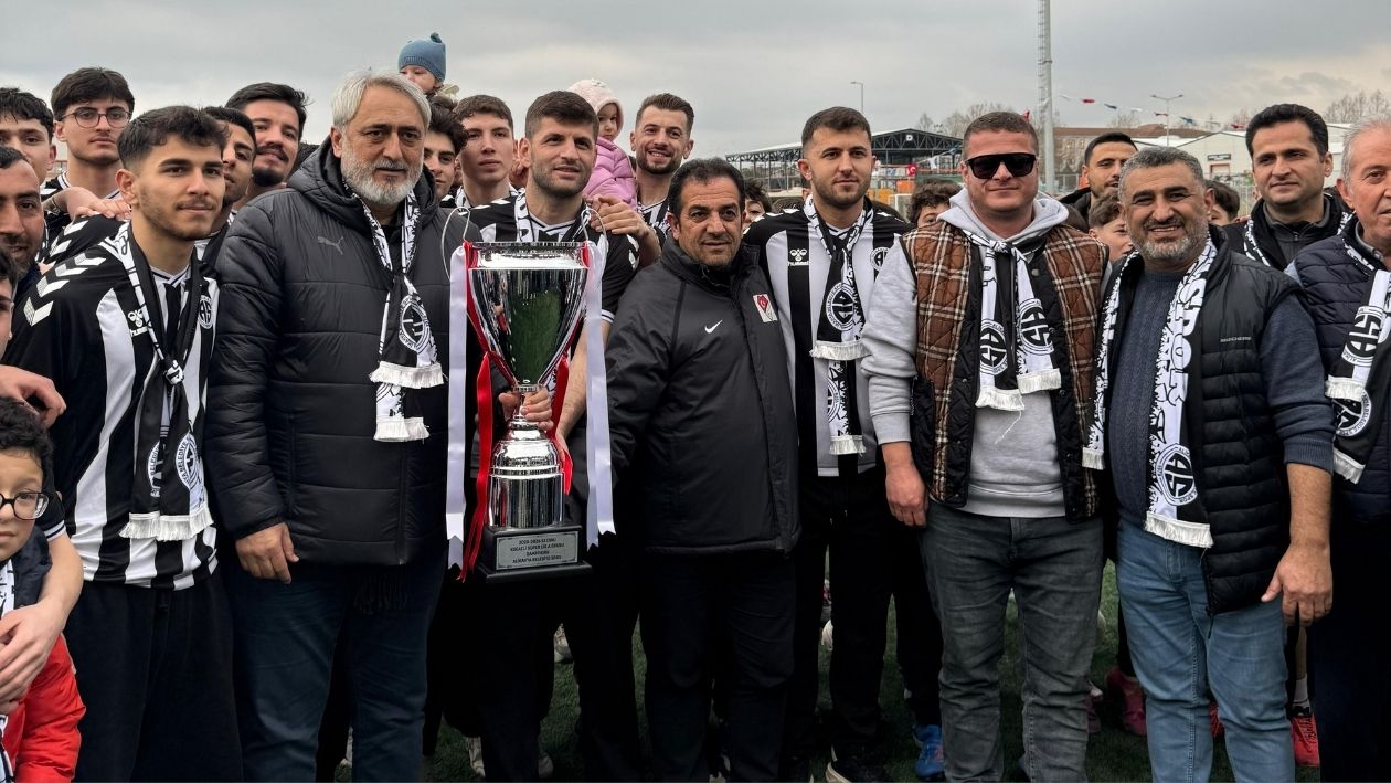 Kocaeli̇ Süper Amatör’de Nefes Kesen Fi̇nal Şampi̇yon Ali̇kahyaspor! (4)