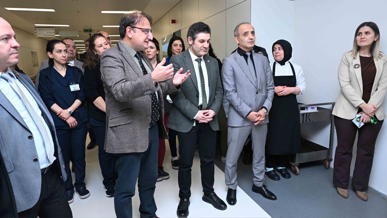 Kocaeli̇ Üni̇versi̇tesi̇ Hastanesi̇ Gebe Okulu’nun Açilişi Gerçekleşti̇ri̇ldi̇ (6)