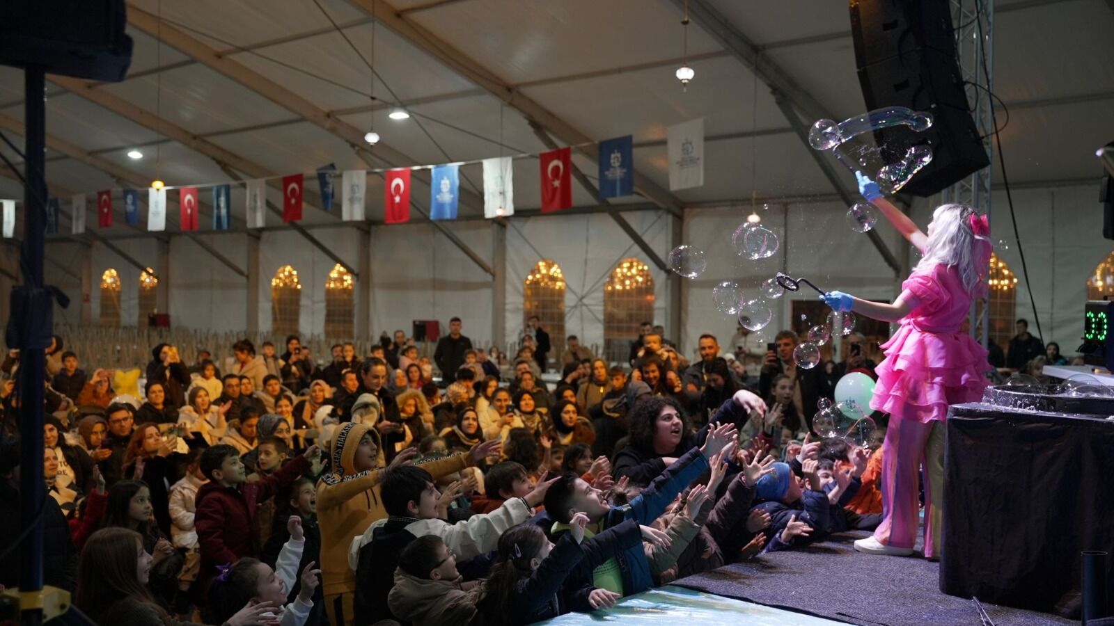 Kocaeli̇'de Eski̇ Ramazanlar Yaşatilmaya Devam Edi̇li̇yor (1)